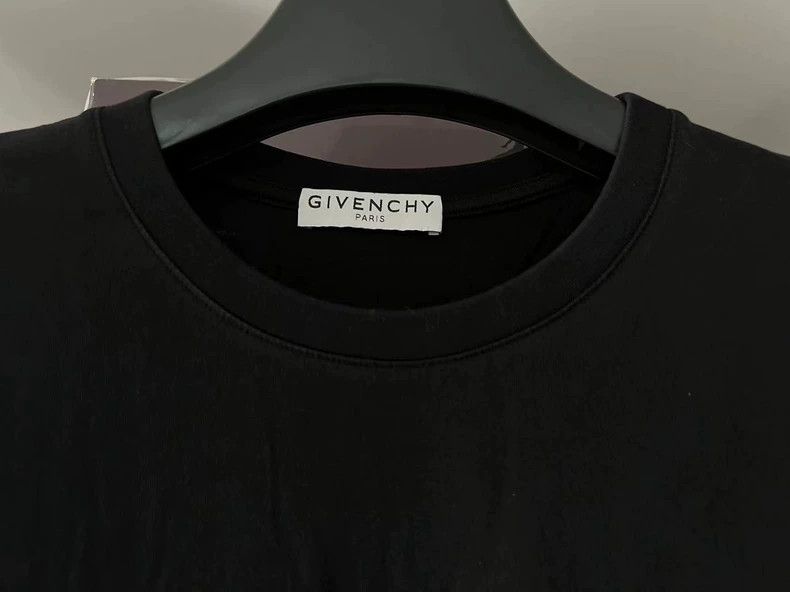 Givenchy Givenchy Black Embroidered T-Shirt, Size Black Size US M / EU 48-50 / 2 - 3 Thumbnail