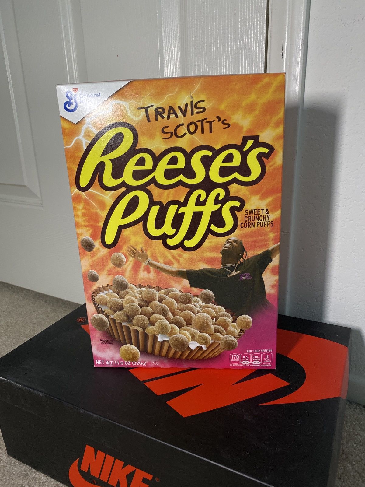Travis Scott Reeses Puffs | Grailed