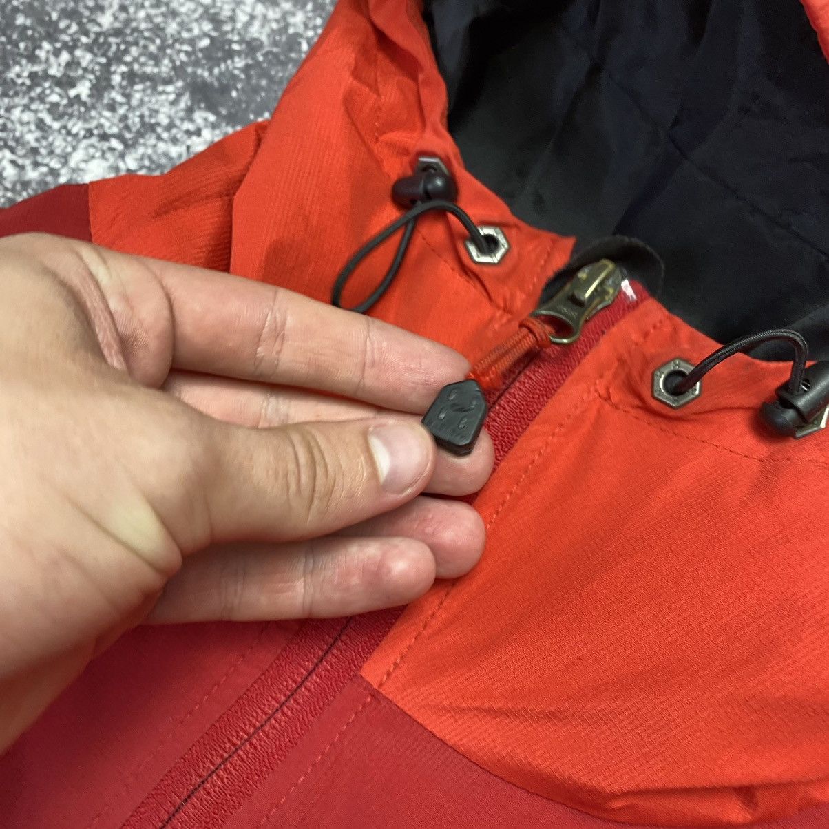 Haglofs Vintage Haglofs Outdoor streetwear waterproof jacket Size XXS / US 00 / IT 34 - 6 Thumbnail