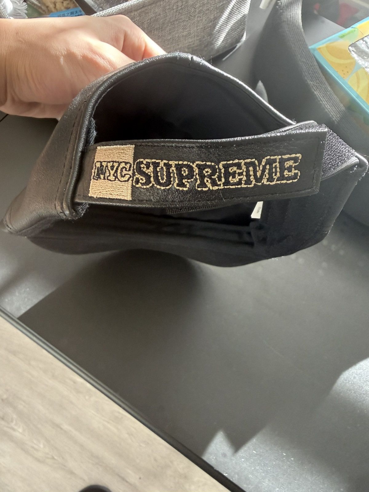 Supreme supreme leather hat Size ONE SIZE - 2 Thumbnail