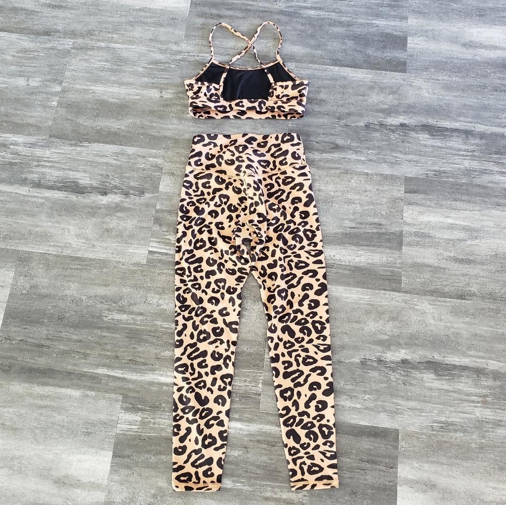 Designer Nude Black Leopard HS High Waisted Activewear Set Size 28" / US 6 / IT 42 - 5 Thumbnail