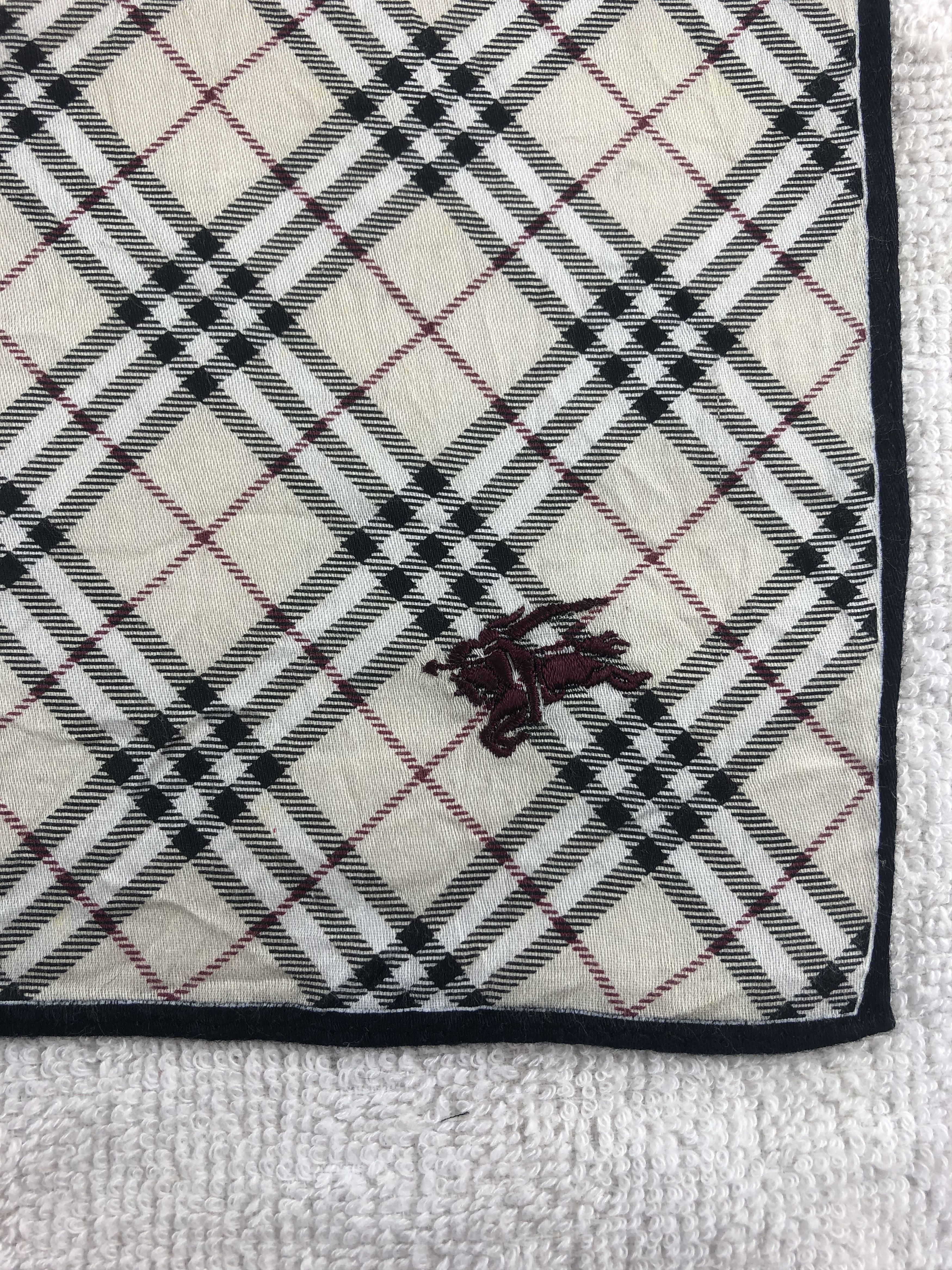 Burberry Burberry Handkerchief / Bandana / Neckerchief Size ONE SIZE - 5 Thumbnail
