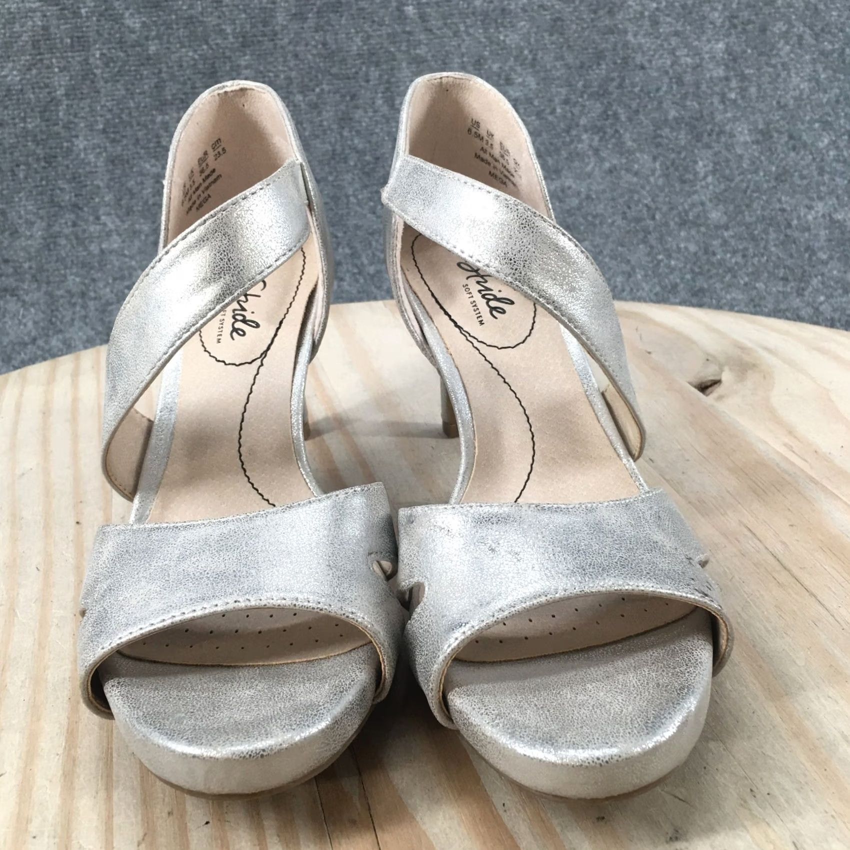 Vintage Lifestride Heels Womens 6.5 M Mega Open Toe Pumps Silver Faux Leather Slip On Pump Womens Casual Open Toe Silver Lifestride Heels Mens? Size US 7 / IT 37 - 7 Thumbnail