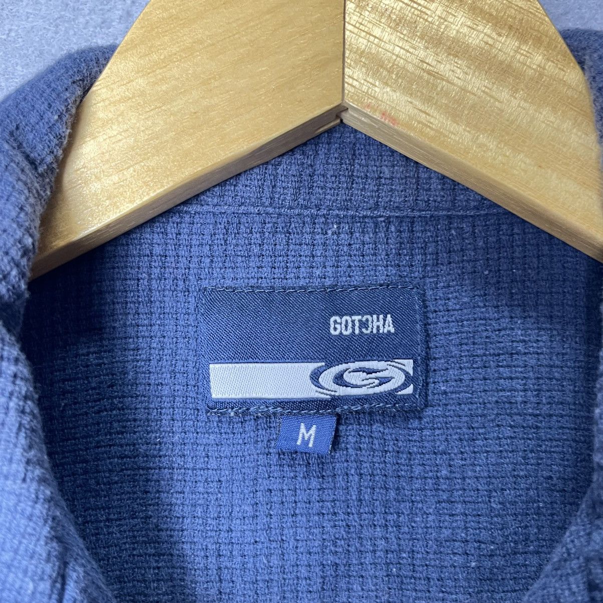 Gotcha Vintage Gotcha Textured Button-Up Surf Shirt Size US M / EU 48-50 / 2 - 8 Thumbnail