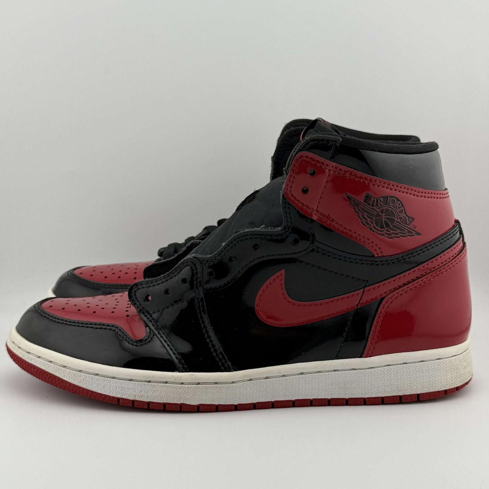 Nike Air Jordan 1 Patent Bred US 9 Used Size US 9 / EU 42 - 2 Thumbnail