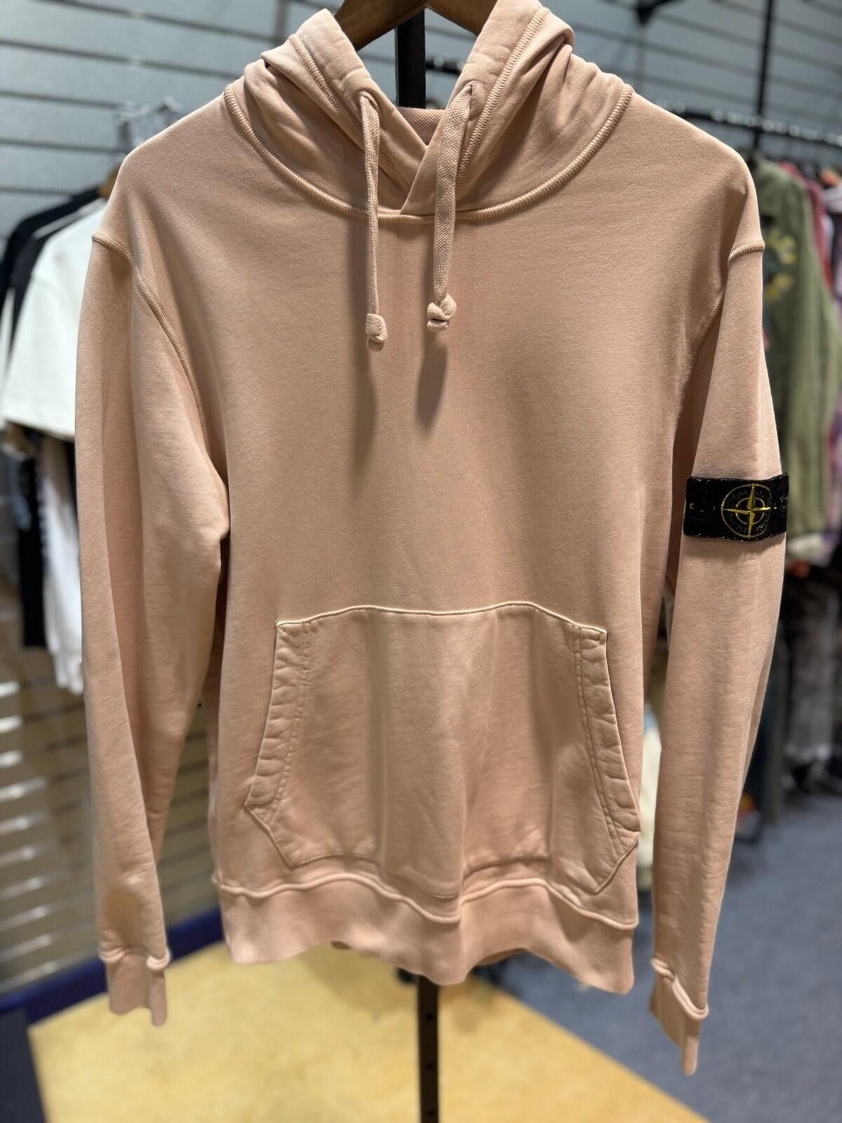 Stone Island STONE ISLAND ROSE QUARTZ COTTON PINK HOODIE (LARGE) Size US L / EU 52-54 / 3 - 4 Thumbnail