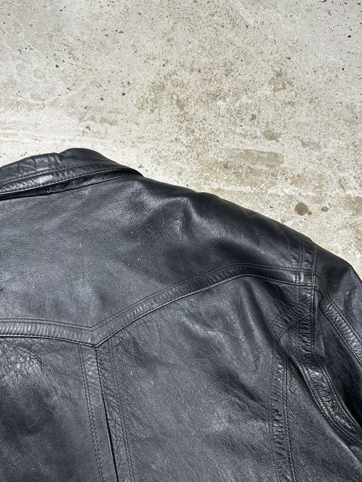 Vintage Vintage Y2K Moto Biker Style Black Cropped Leather Jacket Size US S / EU 44-46 / 1 - 13 Thumbnail