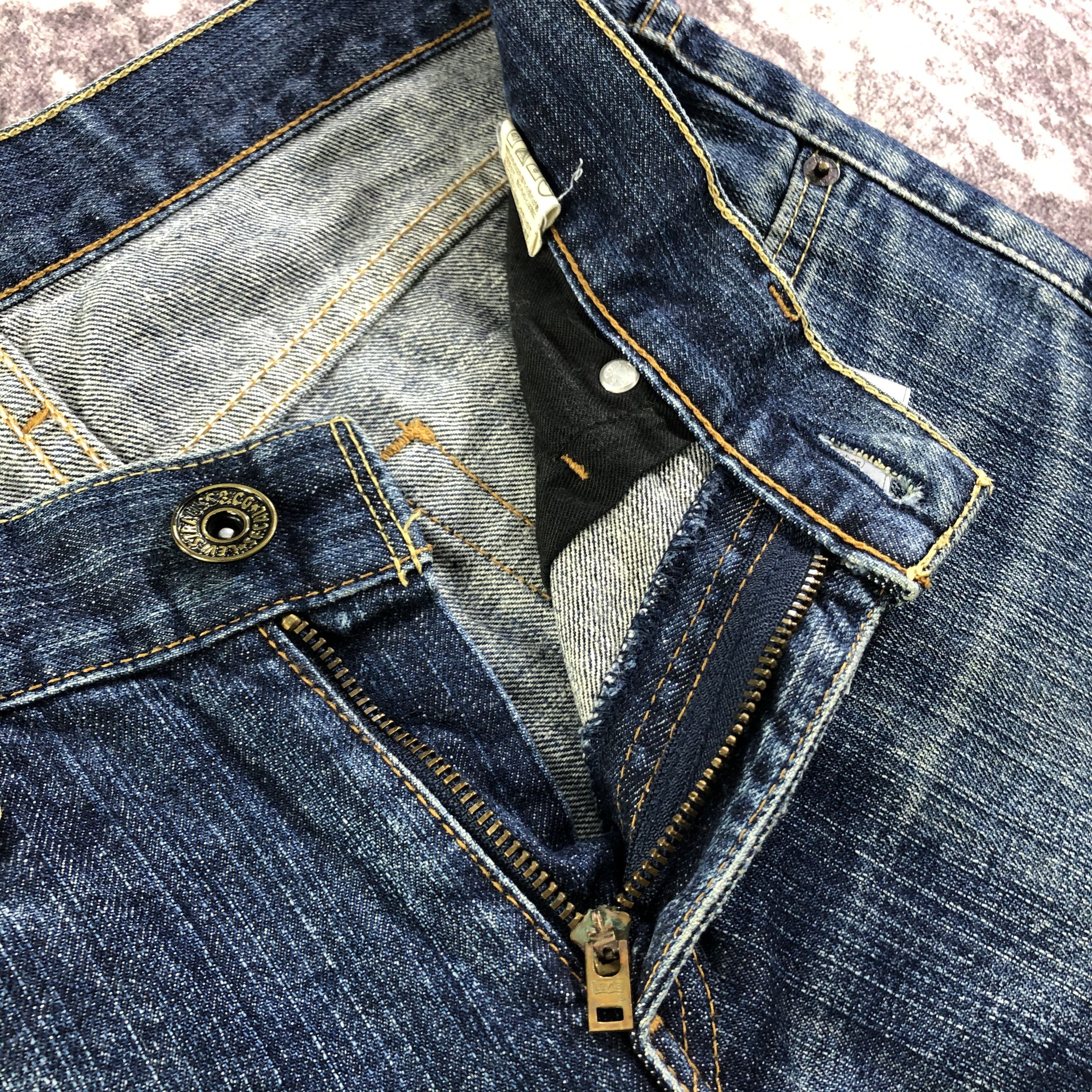 Levi's × Vintage Vintage 90s Blue Wash Levis 605 Jeans-JM3280 Size US 31 - 7 Thumbnail