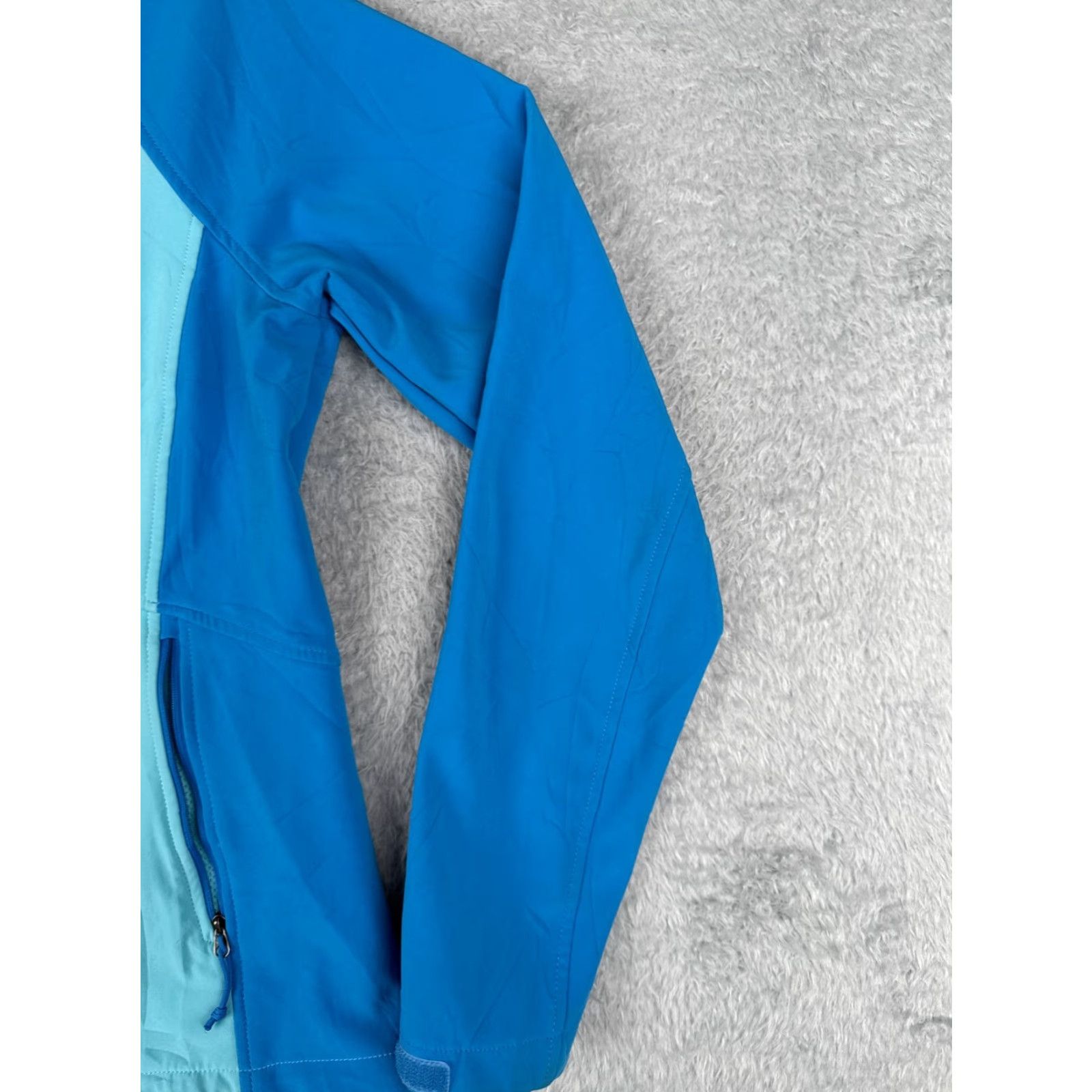 The North Face The North Face Jacket Women Medium Blue Softshell Mock Neck Polyester Womens Size M / US 6-8 / IT 42-44 - 5 Thumbnail