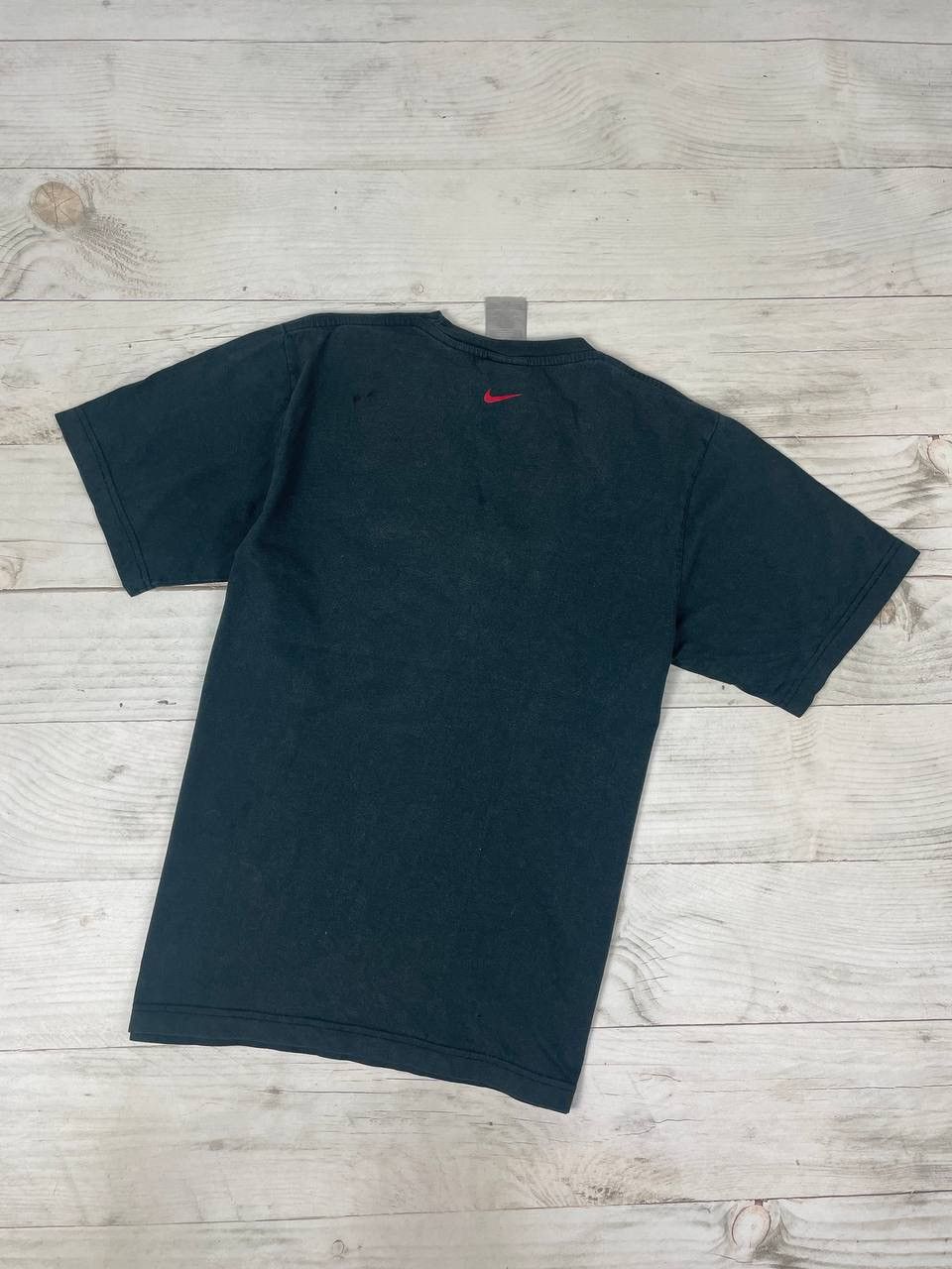 Nike Vintage Nike Air Max T-Shirt Big Logo Swoosh 00s Y2K Size US M / EU 48-50 / 2 - 9 Thumbnail