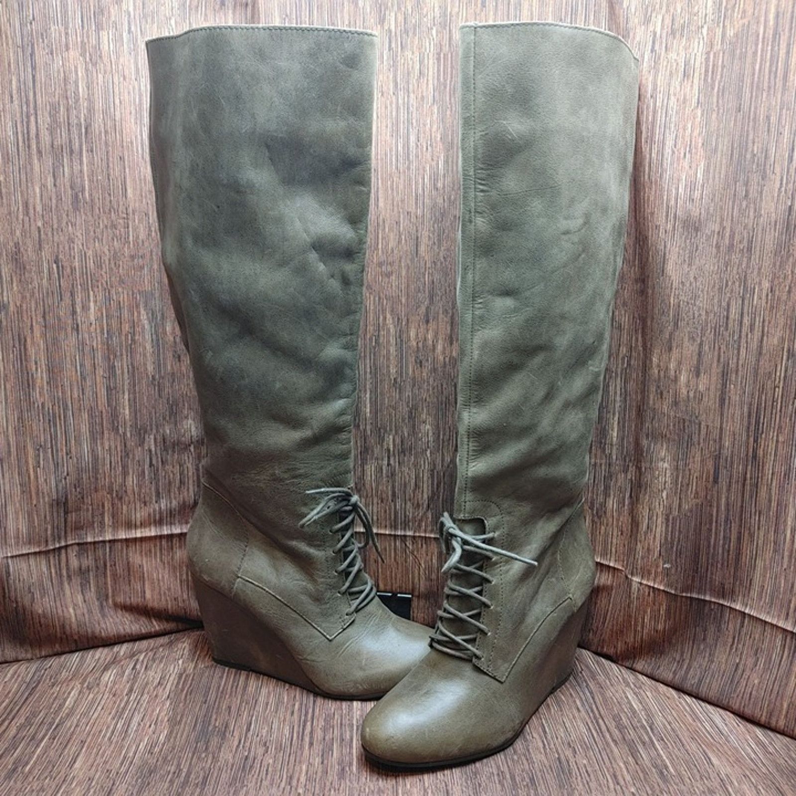 Steve Madden Steve Madden Luxe Knee High Tall Boot Wedge Fall Gray 8.5 Size US 8.5 / IT 38.5 - 1 Thumbnail