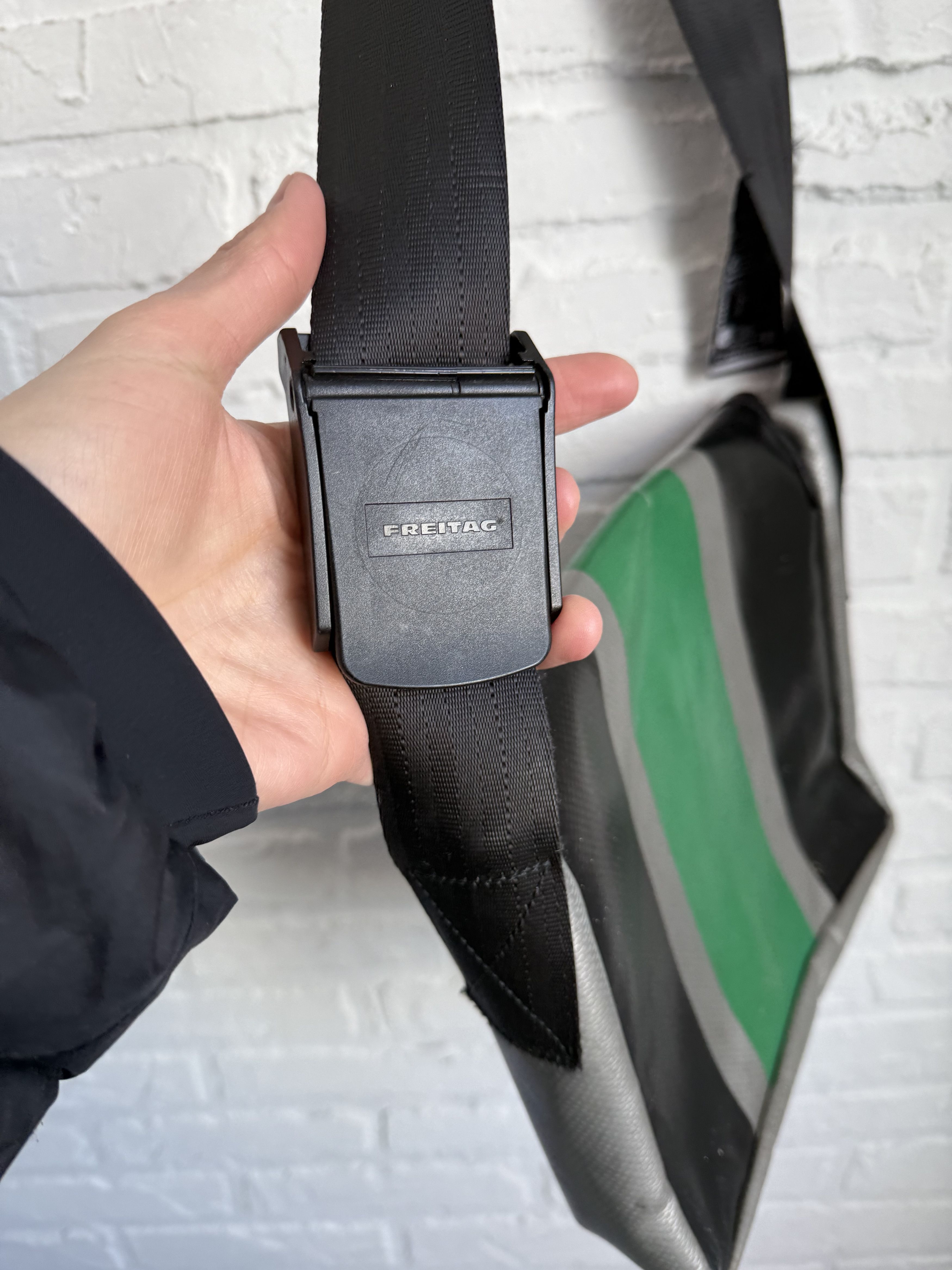 Freitag The Freitag shoulder messenger bag silver green Size ONE SIZE - 9 Thumbnail