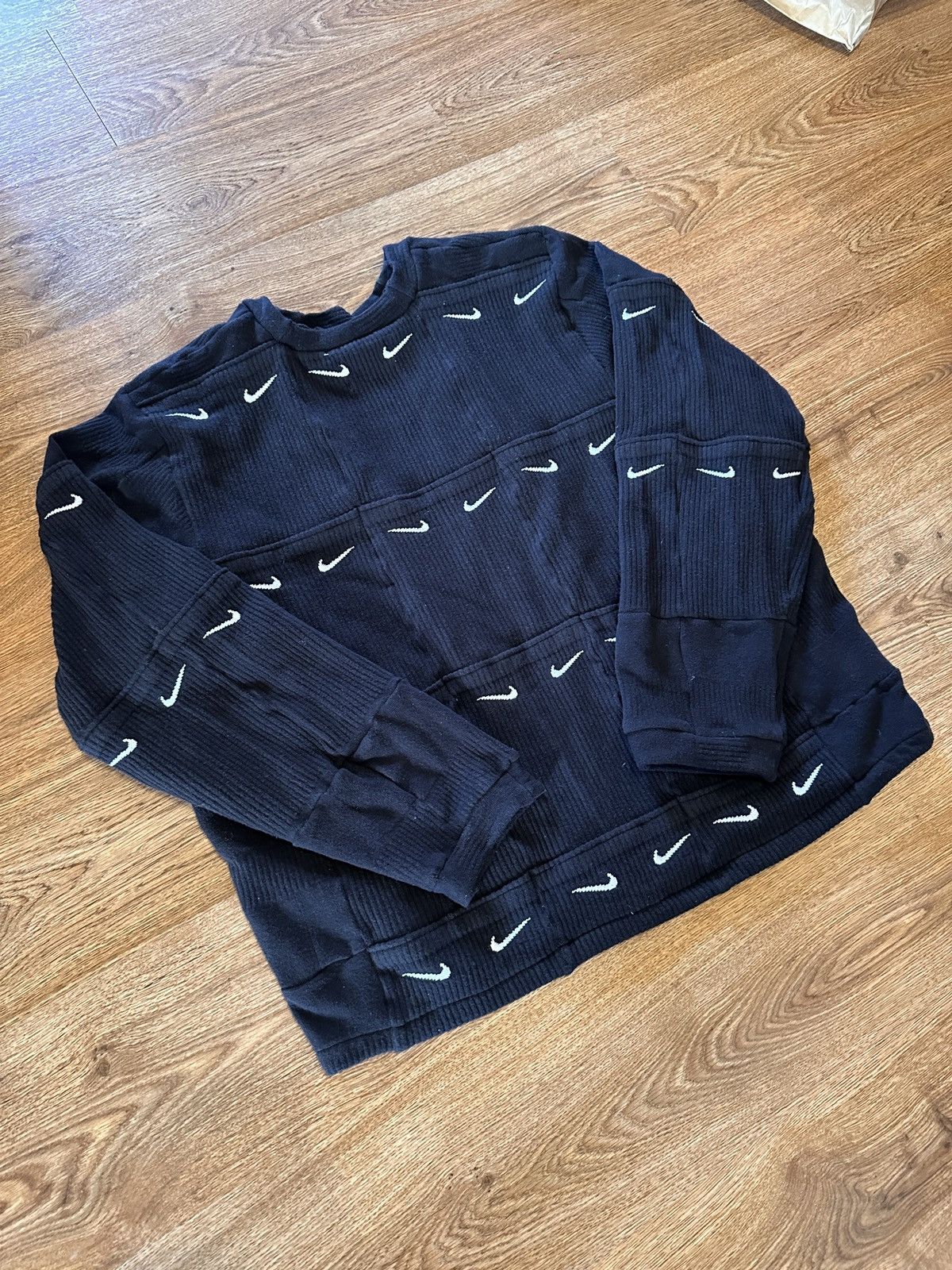 Handmade × Nike Handmande Nike Socks Sweater Size US XL / EU 56 / 4 - 1 Thumbnail