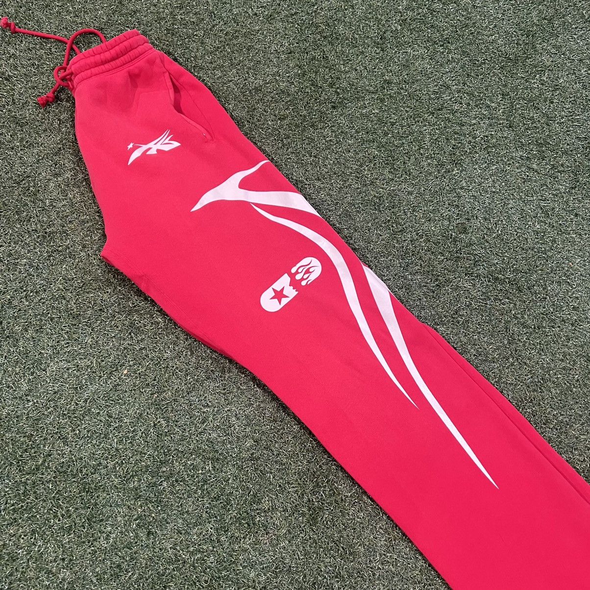 HELLSTAR Hellstar Sports Red Sweatpants Size XS Size US 30 / EU 46 - 6 Thumbnail