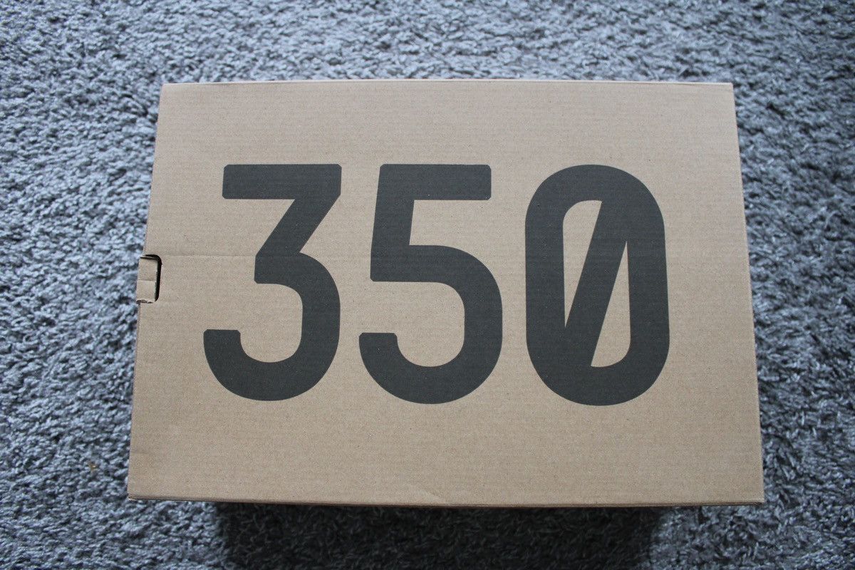 Adidas × Kanye West Adidas Yeezy Boost 350 V2 Beluga Reflective Size 12 Size US 12 / EU 45 - 11 Thumbnail
