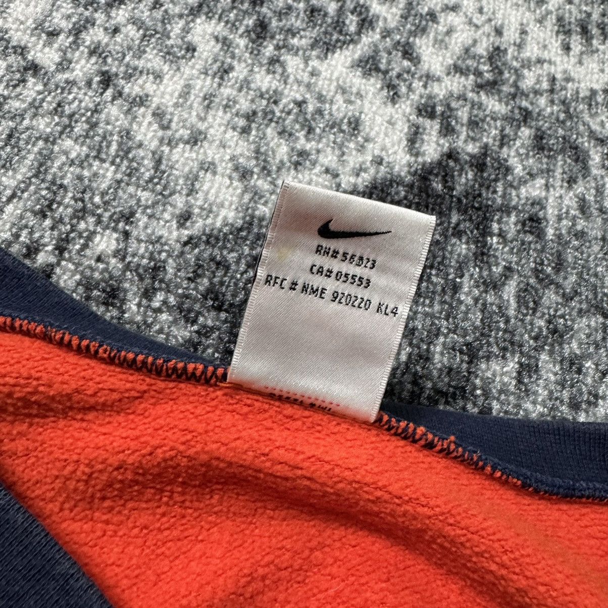 Nike Vintage Nike Sweatshirt Big Logo Swoosh Embroidered Y2K 90s Size US XL / EU 56 / 4 - 6 Thumbnail