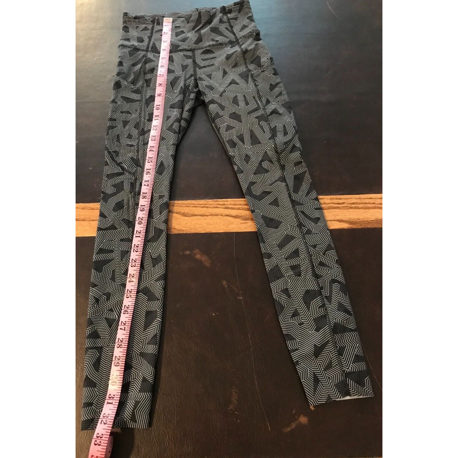Lululemon Lululemon Tight II 25" Non-Reflective Nulux Textured - 4 Size 27" / US 4 / IT 40 - 4 Thumbnail