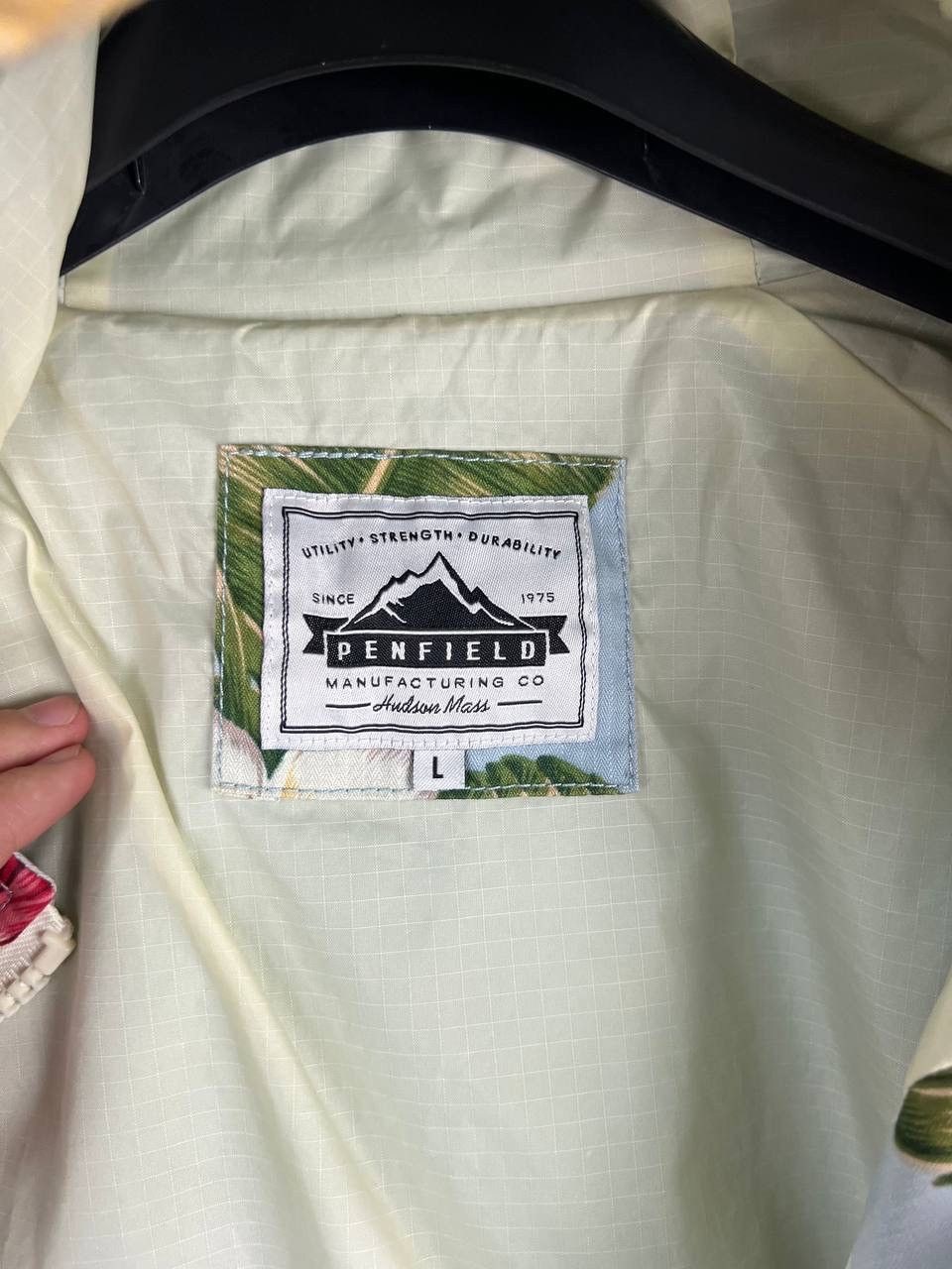 Other Penfield flower jacket size L Size US L / EU 52-54 / 3 - 5 Thumbnail