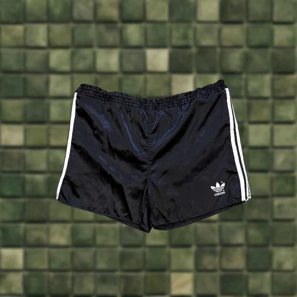 Adidas VINTAGE adidas SHORTS Black L 1980s Sprinter Running Football Soccer Mens Boys Size US 33 - 1 Thumbnail