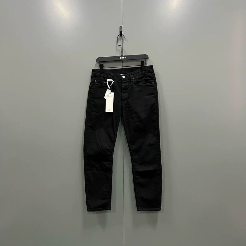 Acne Studios Acne Studios Black Jeans 2505-Nextarrow Size US 32 / EU 48 - 1 Thumbnail