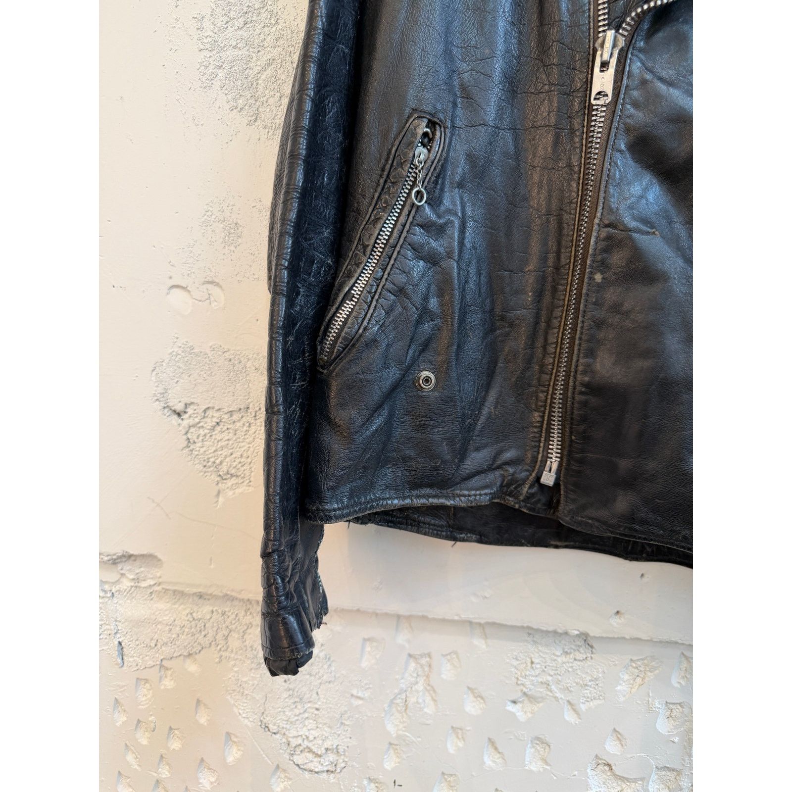 Vintage Vintage 60's Leather Motorcycle Biker Jacket Size US L / EU 52-54 / 3 - 3 Thumbnail