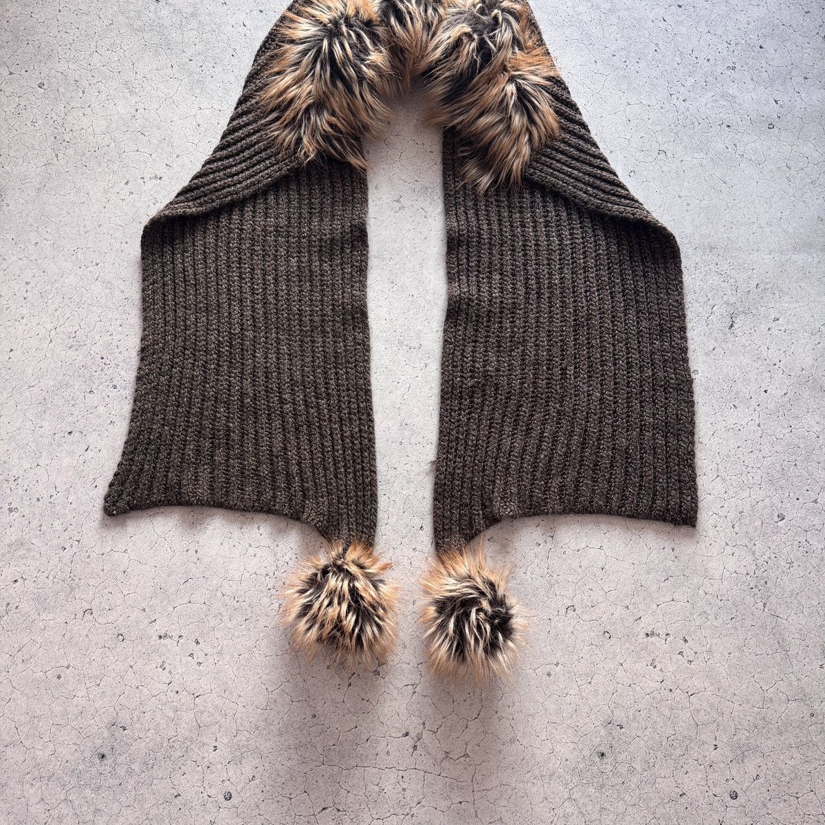 Japanese Brand Hooded Scarf with Faux Fur Trim Vintage Japanese Style Hat Size ONE SIZE - 3 Thumbnail