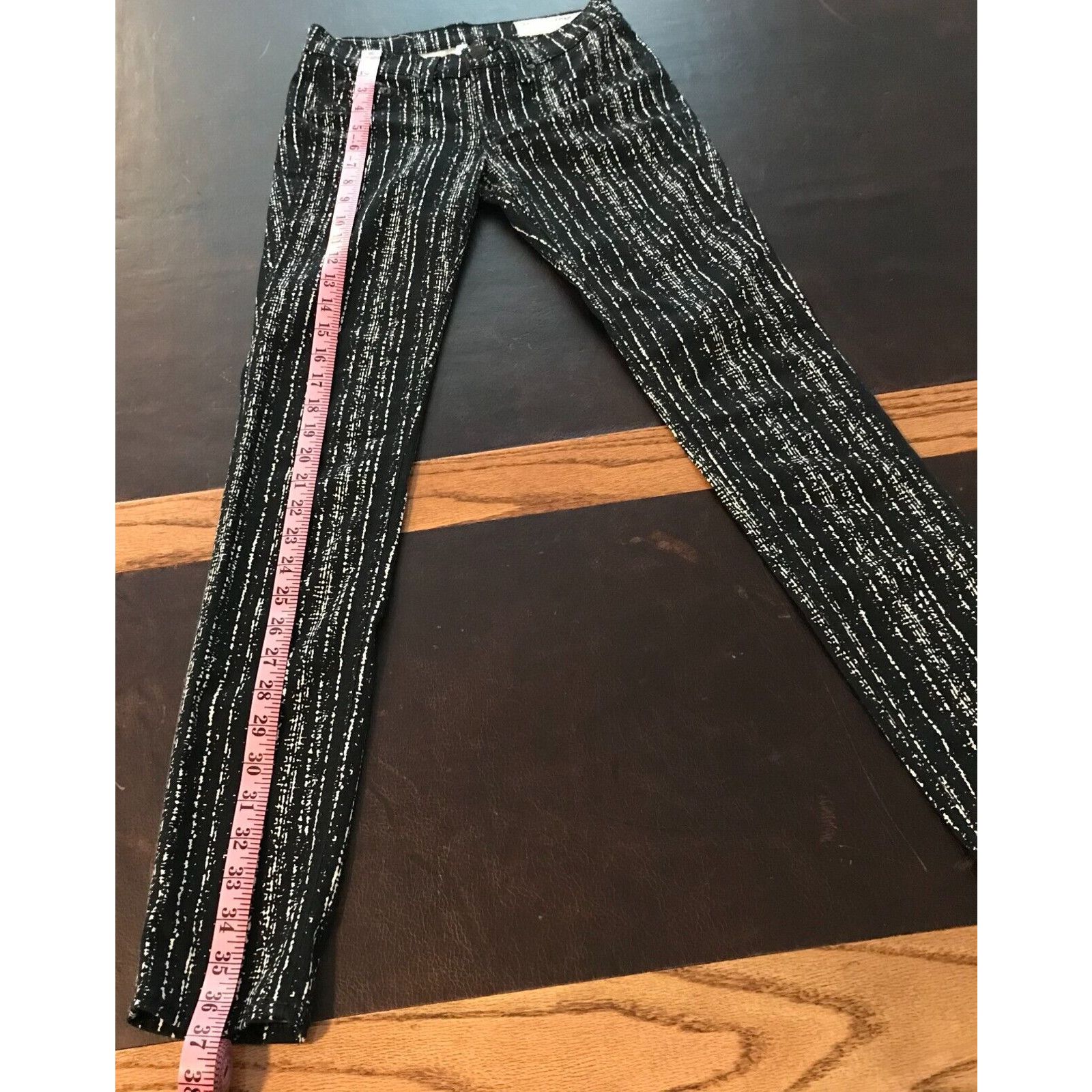 Rag & Bone Rag & Bone Jean Black/White Barcode Print Stretch Leggings Size 24" / US 00 / IT 34 - 5 Thumbnail