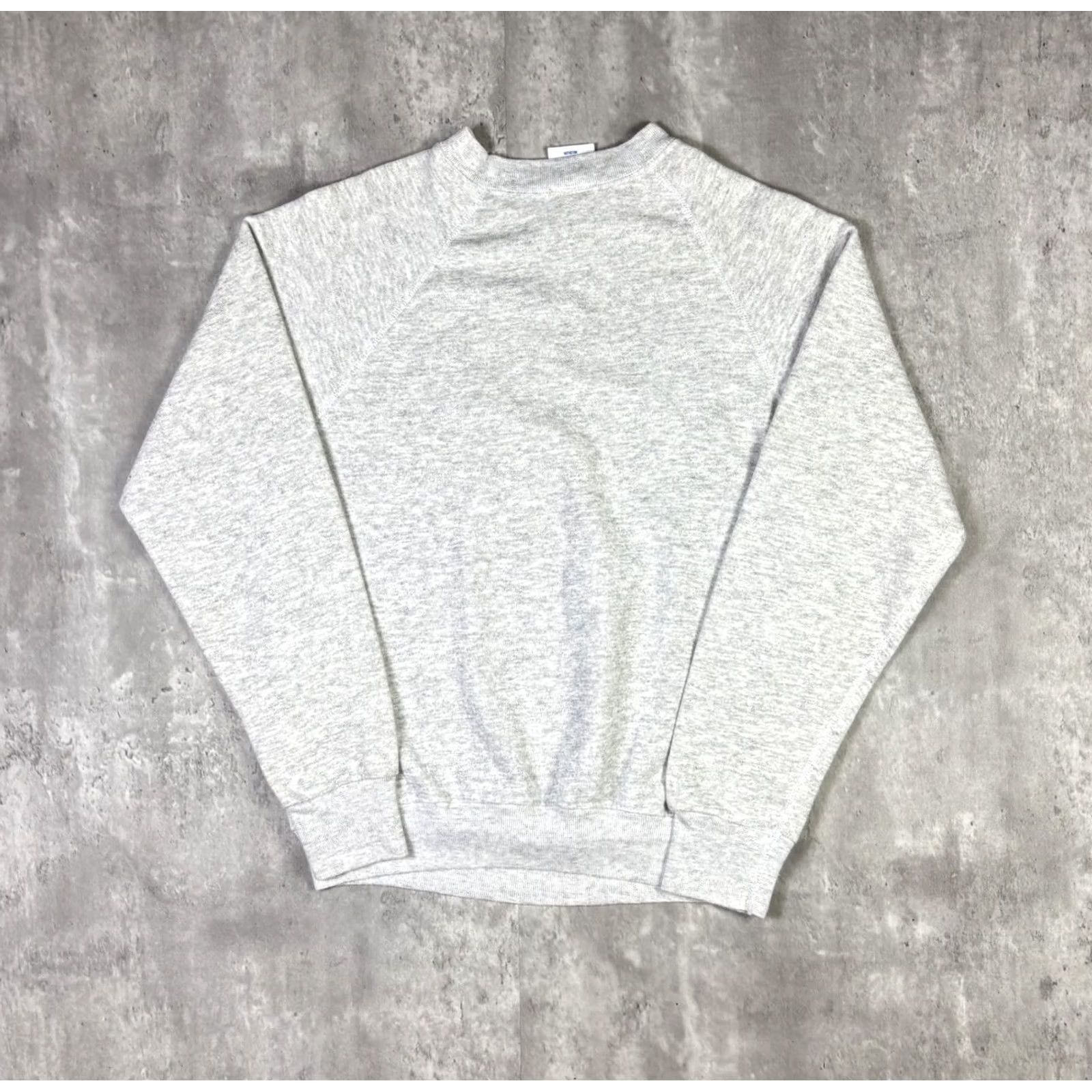 Hunter VINTAGE Hunters Never Die Sweatshirt Pullover Hunting Outdoors Funny Size M Gray Cotton Fleece Logo Graphic Print Men Sweatshirt Size US M / EU 48-50 / 2 - 2 Thumbnail