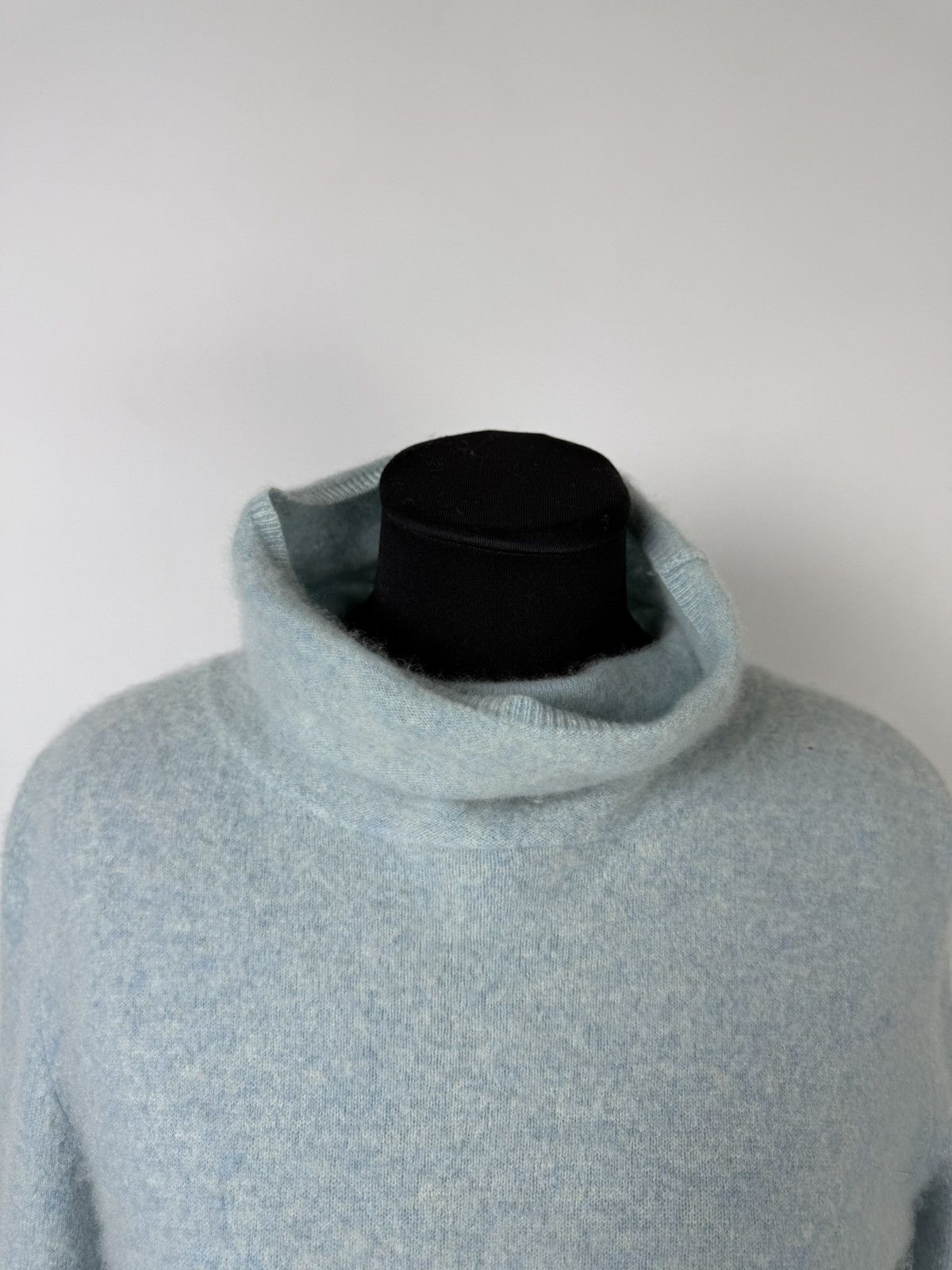 The Elder Statesman The Elder Statesman Slouchy Turtleneck Cashmere Sweater Size M / US 6-8 / IT 42-44 - 5 Thumbnail