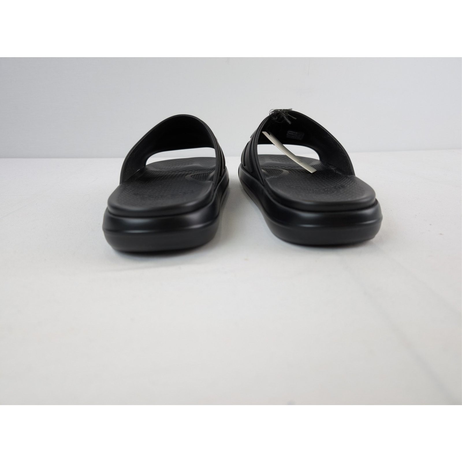Gucci o1rshd1 Pursuit Logo Embossed Rubber Slide Slippers in Black Size US 7.5 / EU 40-41 - 11 Thumbnail