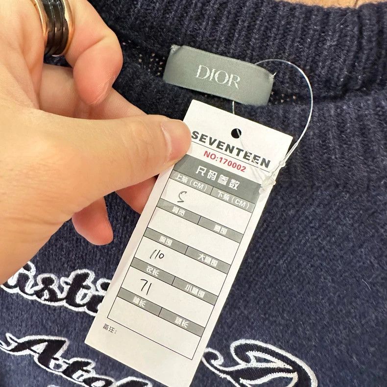 Dior Dior Dark blue embroidered letter knitted sweater Size US S / EU 44-46 / 1 - 5 Thumbnail