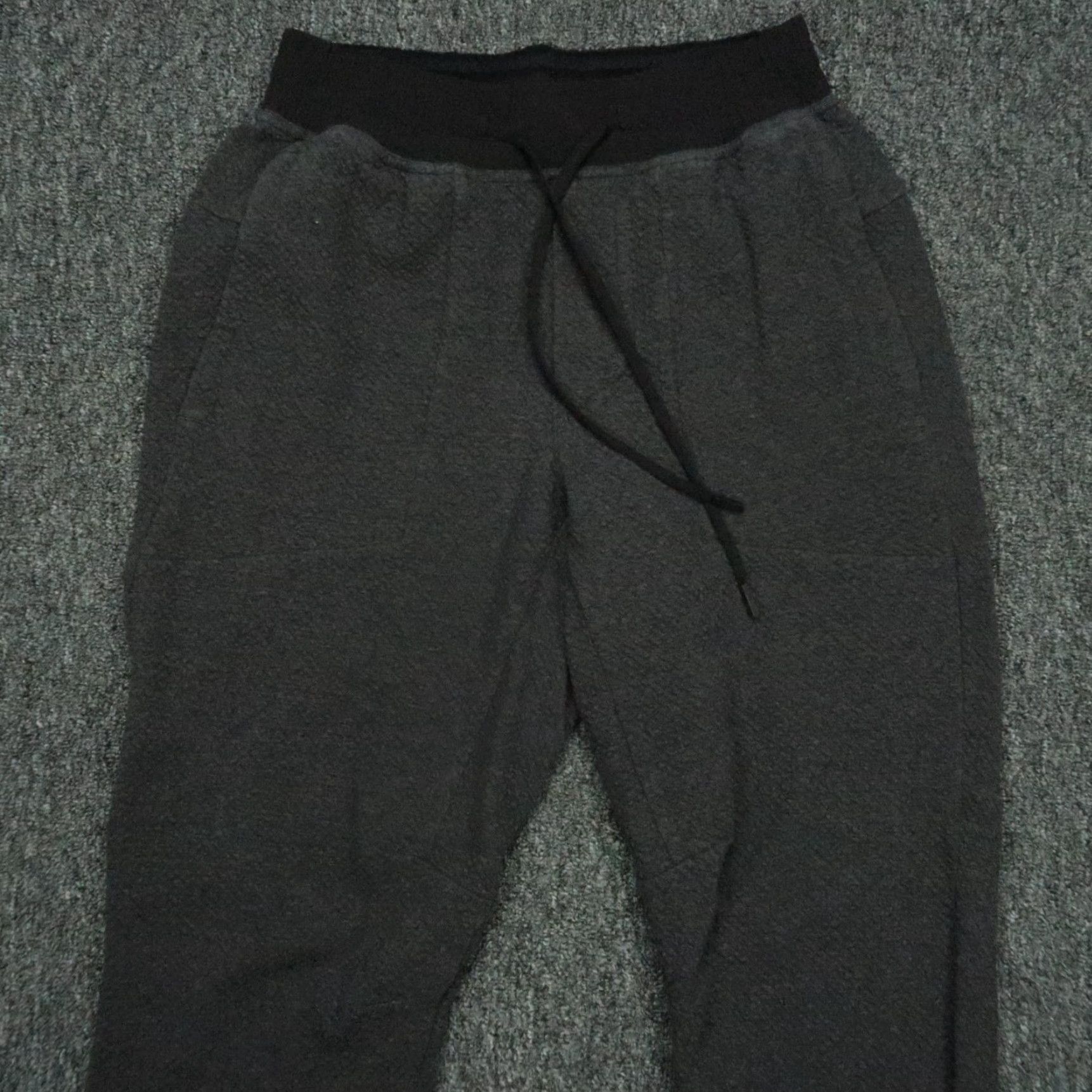 Lululemon Lululemon Pants Mens Small Gray At Ease Jogger Tapered Pockets Stretch Size US 29 - 2 Thumbnail