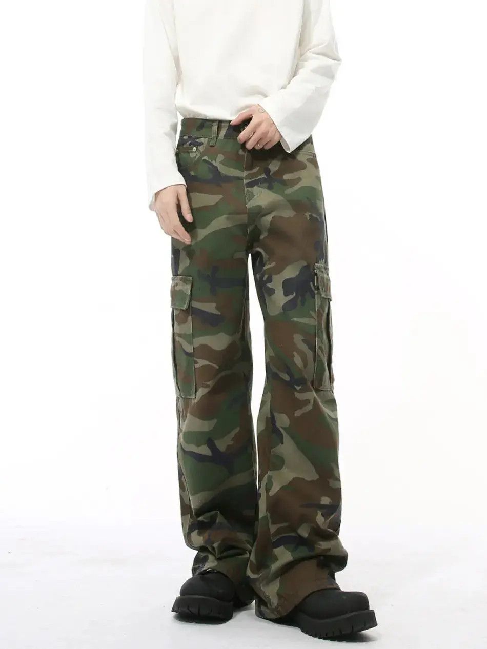 Japanese Brand Retro camouflage loose casual jeans Size US 32 / EU 48 - 2 Thumbnail