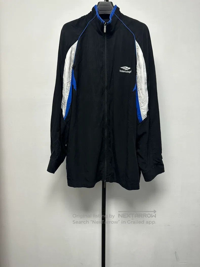Balenciaga Balenciaga Letter Printed Colorblock Zipper Long Sleeve Ja Size US S / EU 44-46 / 1 - 1 Thumbnail