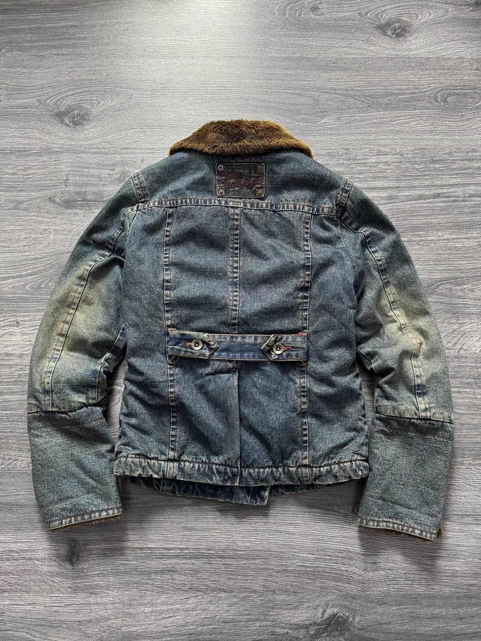 Japanese Brand Y2K Faux Fur Collar Denim Jacket Vintage Dolce Gabbana style Size M / US 6-8 / IT 42-44 - 2 Thumbnail