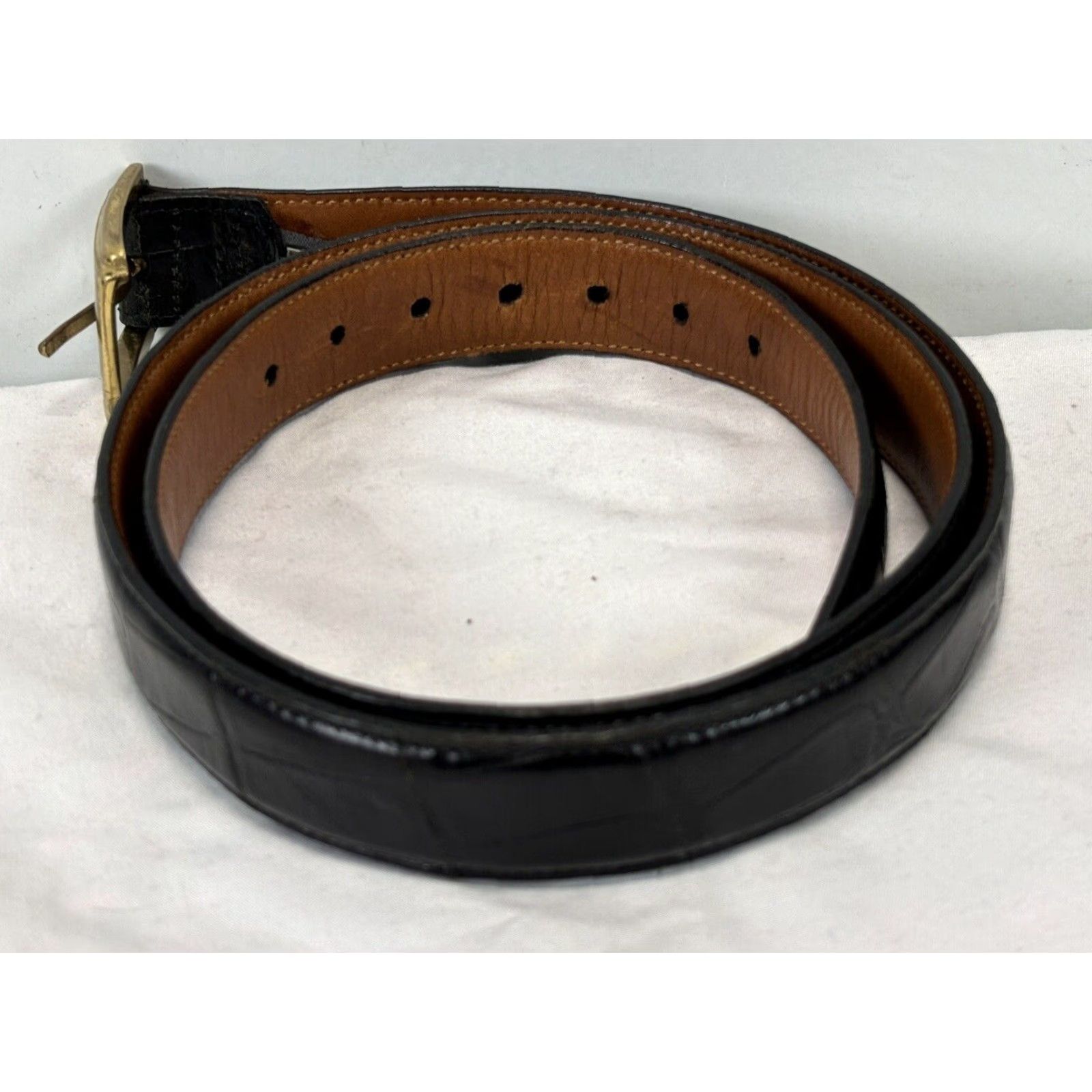 Vintage VINTAGE Trafalgar Croc Embossed Leather Belt 40 Black Made in USA Mens Size 40 - 3 Thumbnail