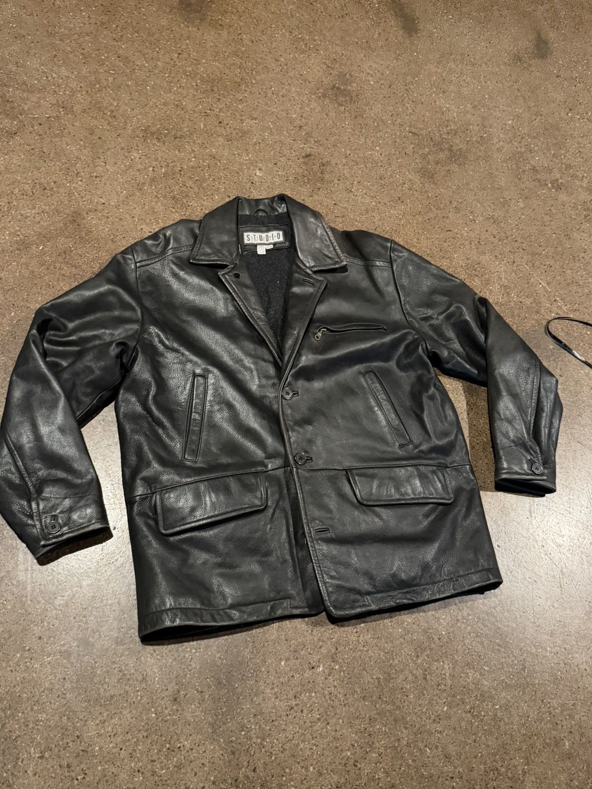 Vintage Vintage studio siena big collar button up leather jacket Size US M / EU 48-50 / 2 - 1 Thumbnail