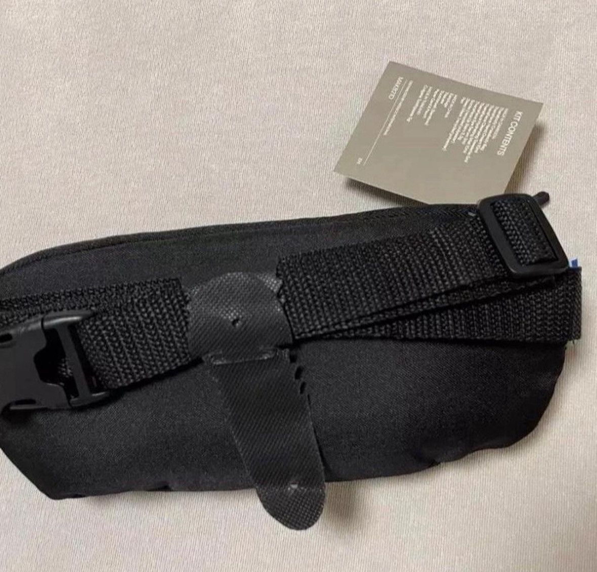 Other NEW Therabody Crossbody UNITED Business Class Amenity Kit Size ONE SIZE - 2 Thumbnail