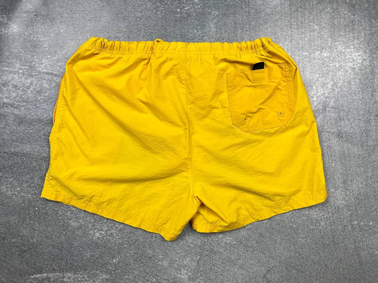 Nike × Vintage vintage nike yellow shorts Size US 34 / EU 50 - 6 Thumbnail