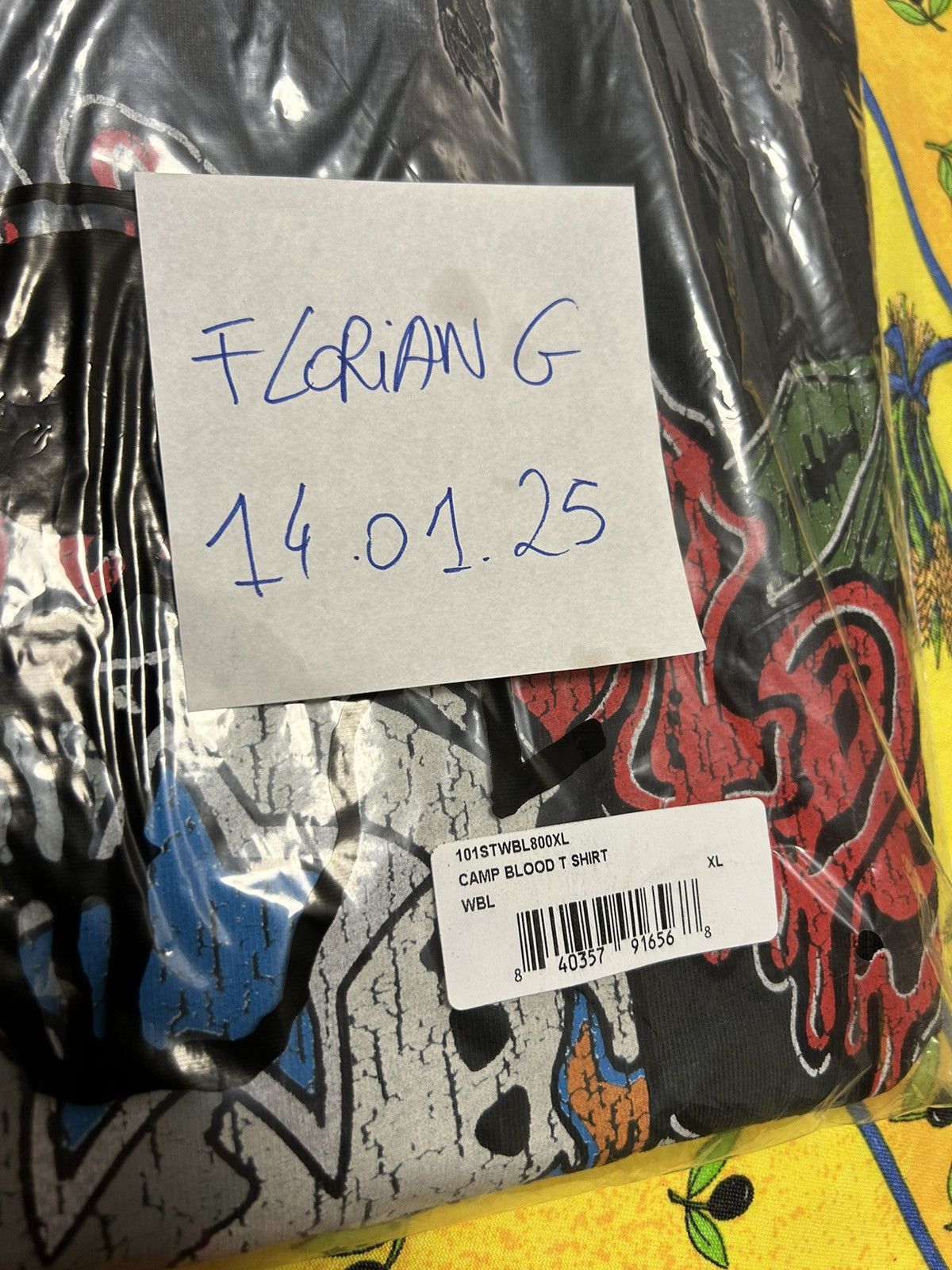 Warren Lotas Warren Lotas Tee Size XL - CAMP BLOOD T SHIRT Size US XL / EU 56 / 4 - 3 Thumbnail