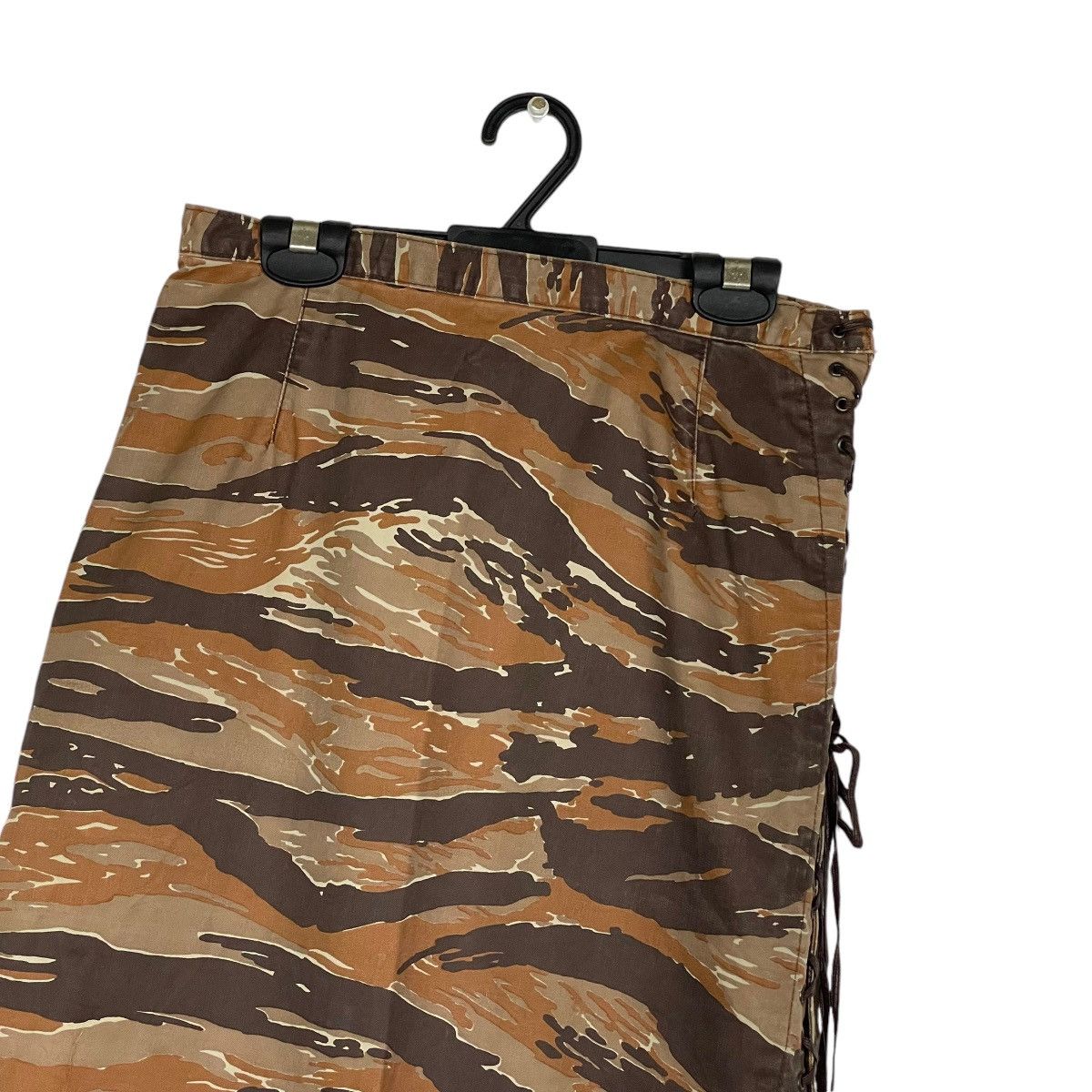 Hysteric Glamour Hysteric Glamour Bondage Camo Maxi Skirt Size 25" / US 0 / IT 36 - 5 Thumbnail