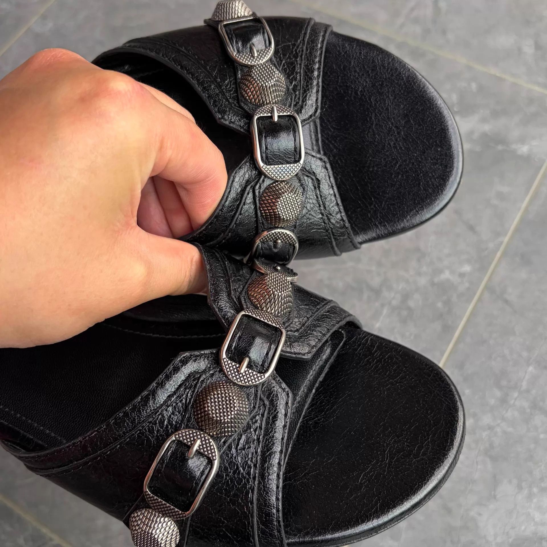 Balenciaga Balenciaga Black Slippers 36 Size US 5.5 / IT 35.5 - 4 Thumbnail
