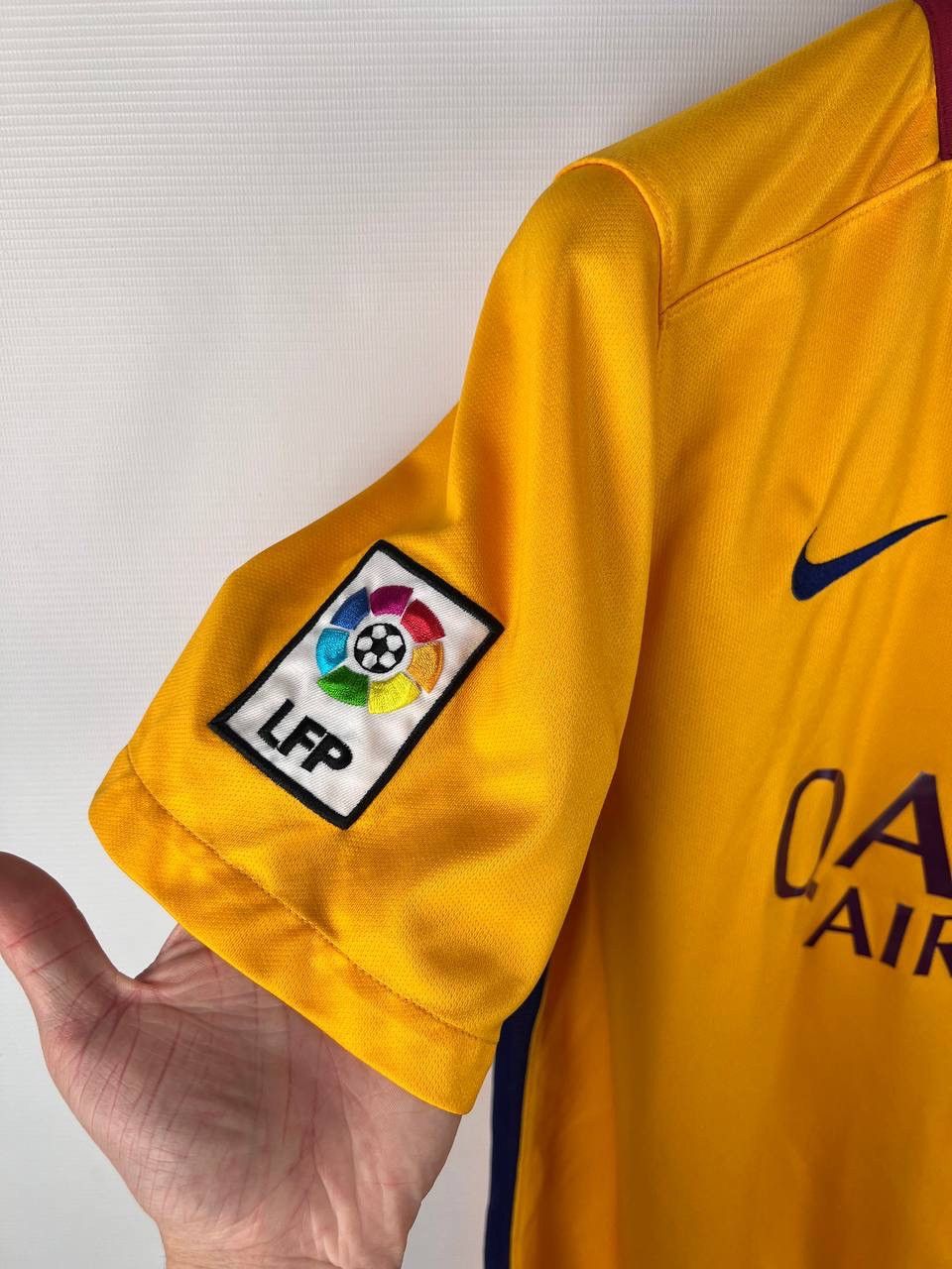 Nike Barcelona Nike 2015-16 jersey t-shirt size S Size US S / EU 44-46 / 1 - 6 Thumbnail