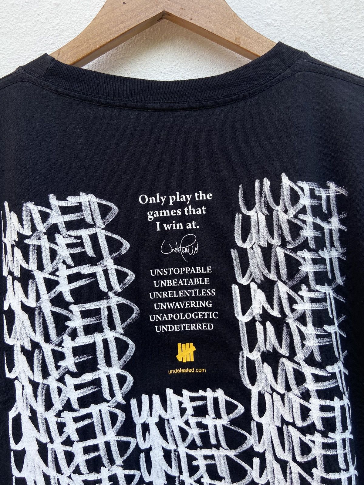 Undefeated Steals🔥🔥🔥🔥 Rare Vintage Undefeated t shirt long sleeve Size US L / EU 52-54 / 3 - 6 Thumbnail