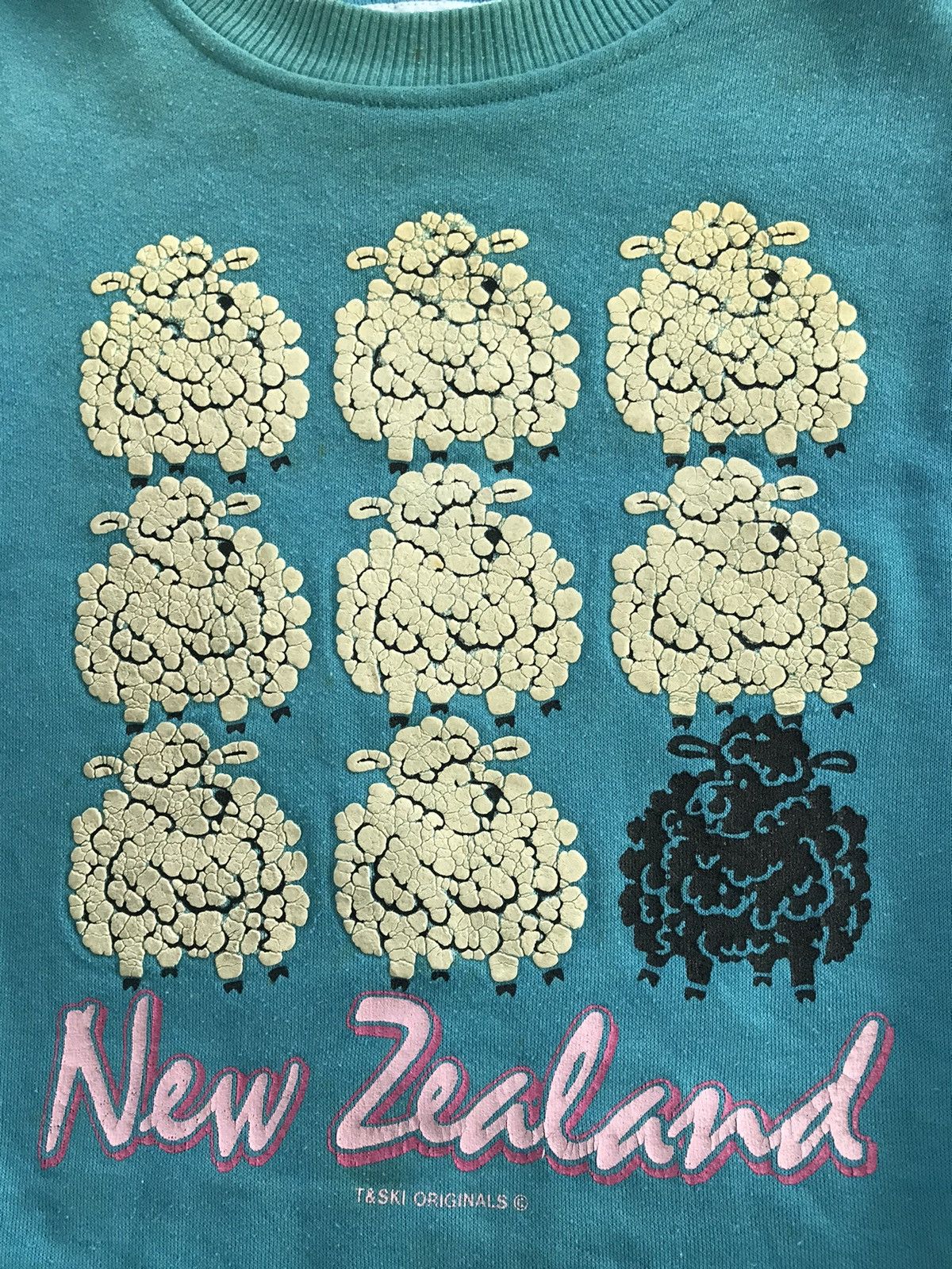 T&SKI Originals New Zealand Vintage Sweatshirt