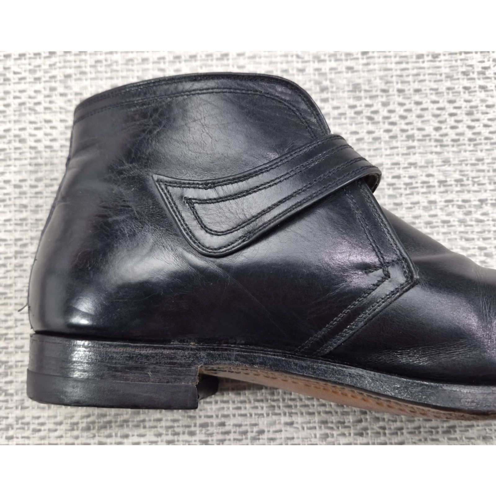 Vintage VINTAGE LeeKee Kowloon Ankle Buckle Boots Mens Sz 11 Leather Black Boots Mens Size 11 Leather Hong Kong Retro Logo Buckle Dress Boots Size US 11 / EU 44 - 5 Thumbnail