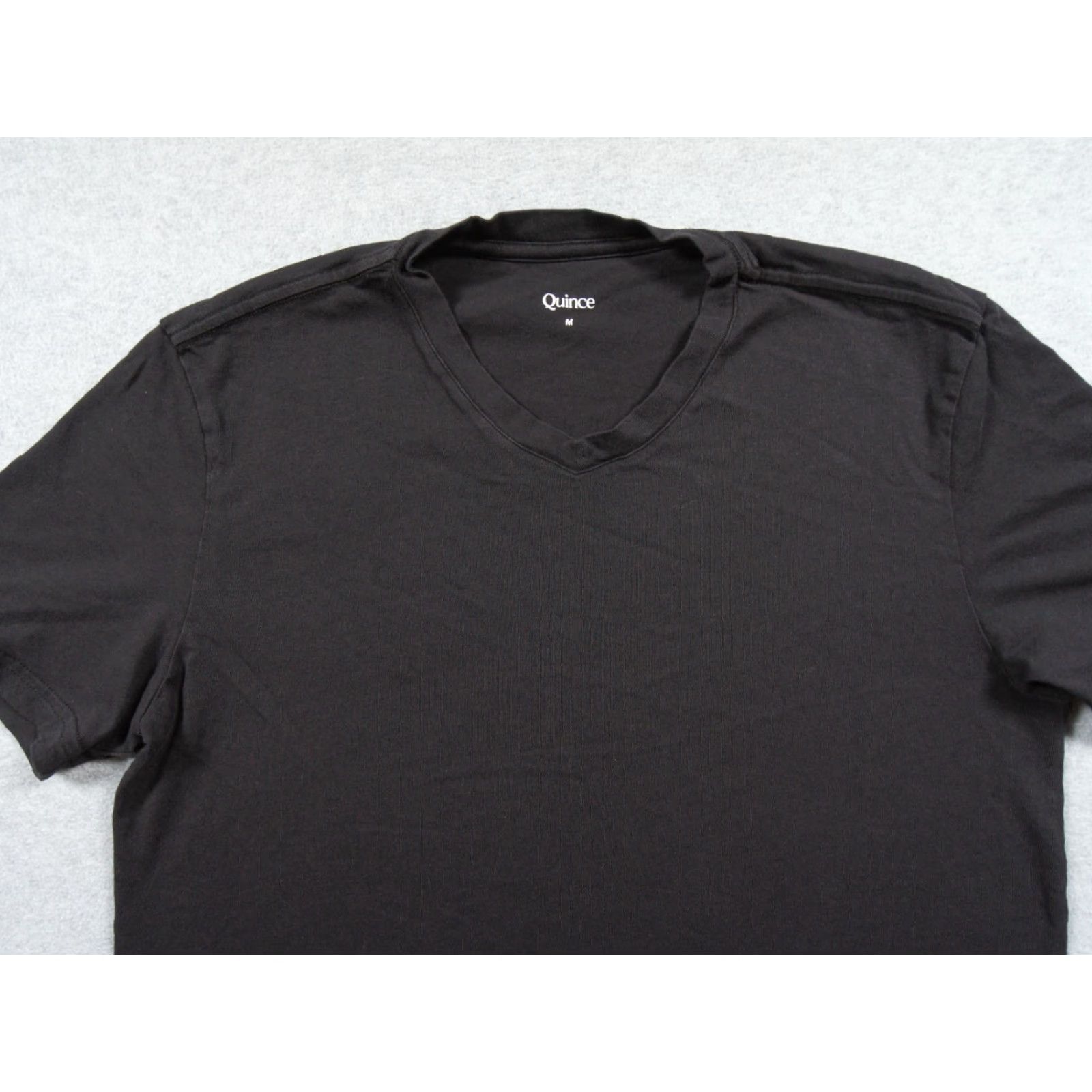 Quince Quince Shirt Mens Medium Black Vneck Tee Short Sleeve Preppy Casual Adult Shirt Mens Vneck Short Sleeve Black 90s? Size US M / EU 48-50 / 2 - 2 Thumbnail