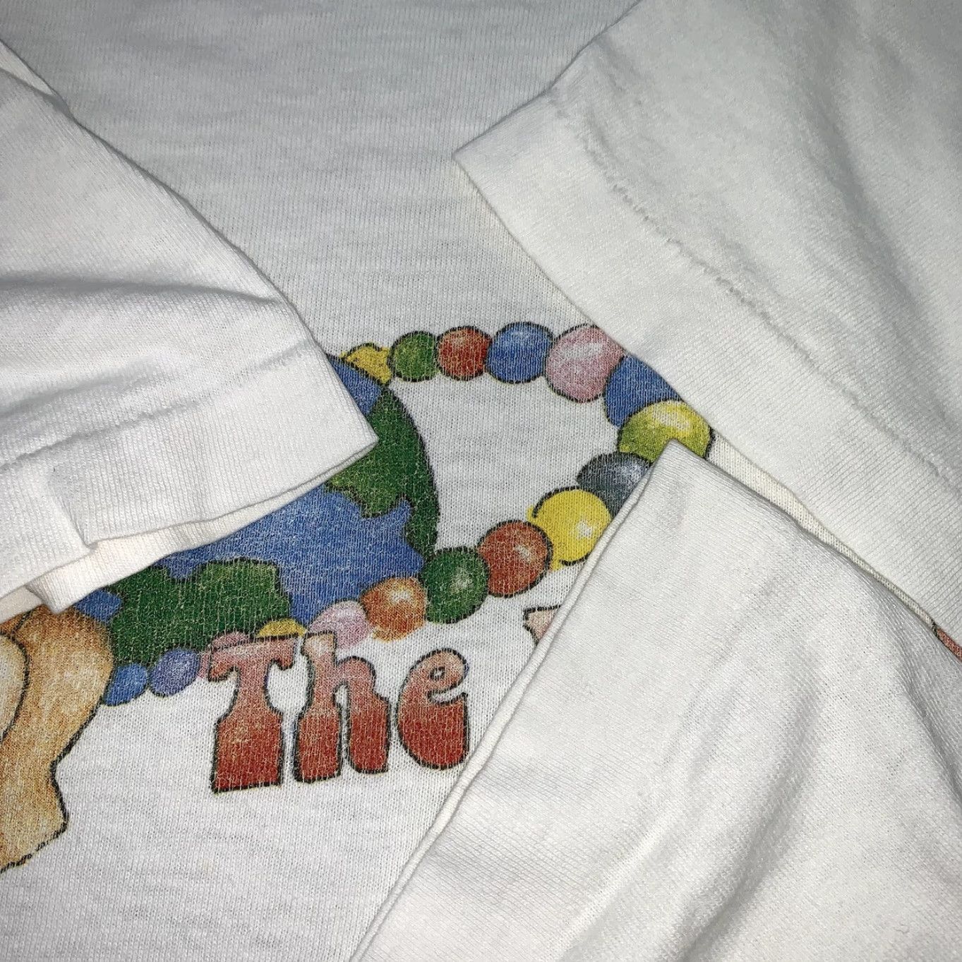 Fruit Of The Loom VINTAGE Bead Shop T Shirt Nirvana Grunge Gum Balls Movie Music Angel Rap Cool XS? Size US XL / EU 56 / 4 - 7 Thumbnail