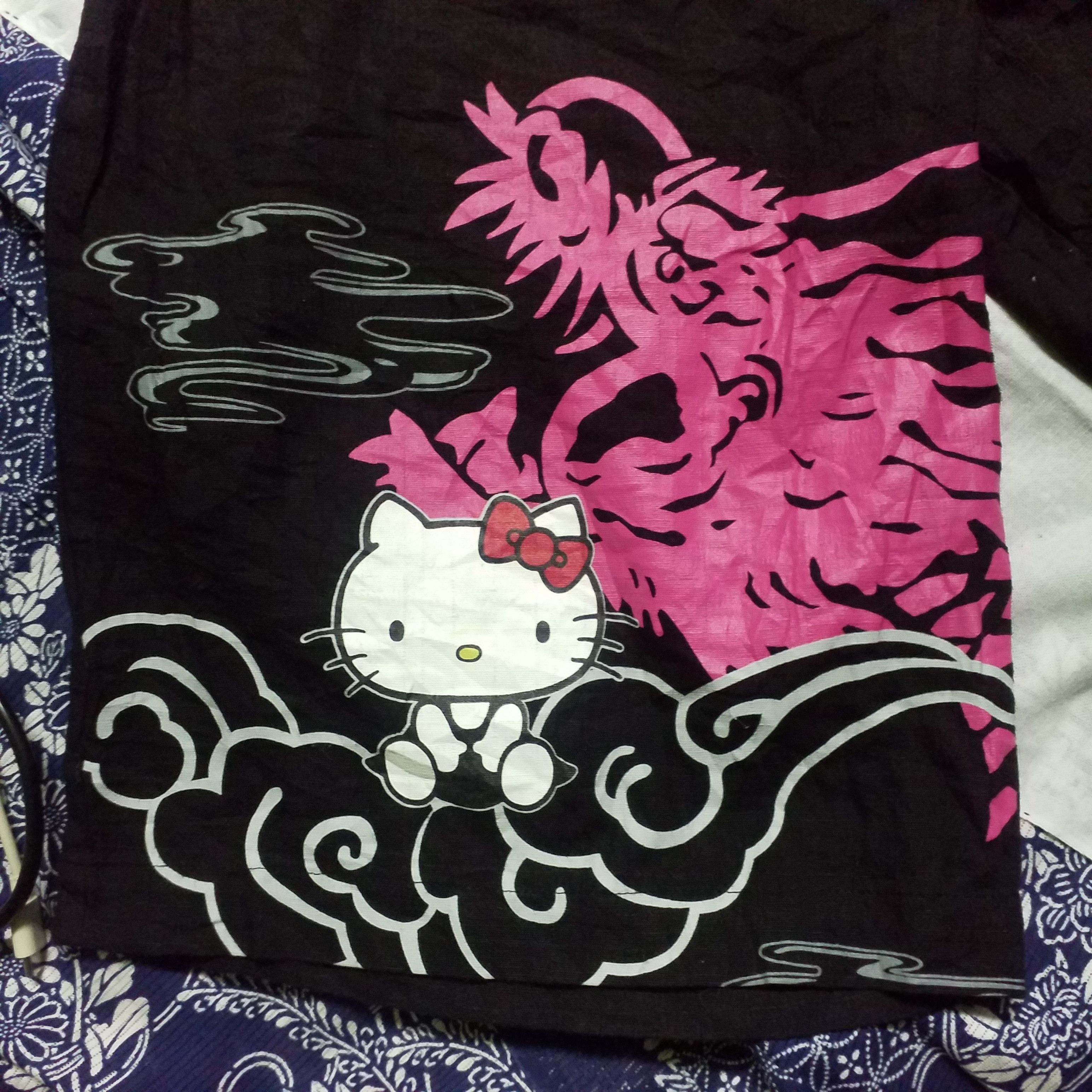 Other HELLO KITTY DRAGON SHORT PANT SIZE 24 TO 40 INCH Size 30" / US 8 / IT 44 - 2 Thumbnail