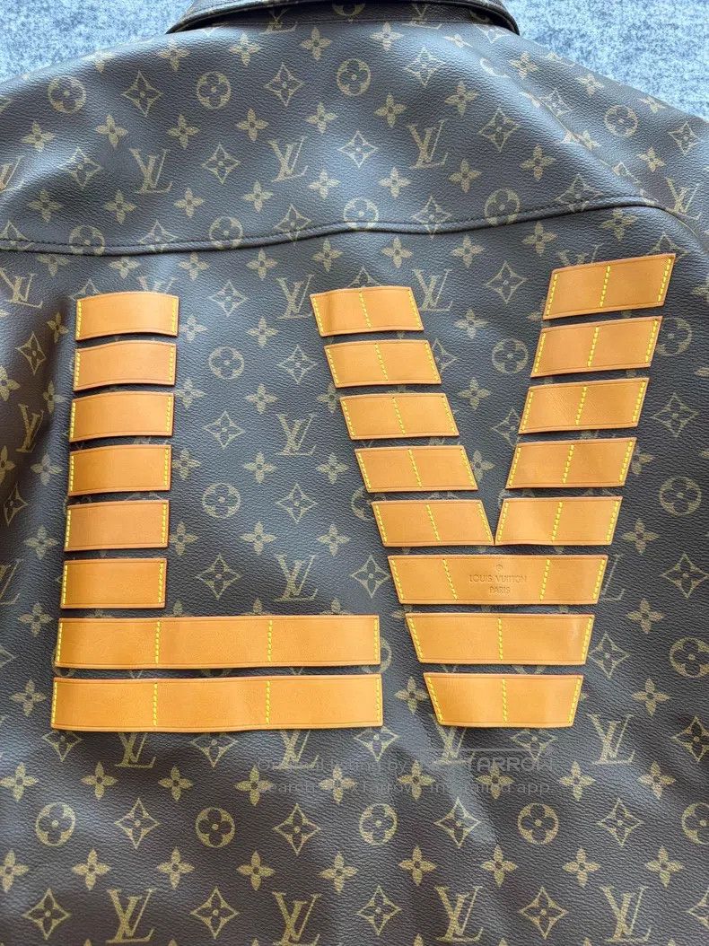 Louis Vuitton Louis Vuitton Nigo2 full print leather jacket Size US L / EU 52-54 / 3 - 6 Thumbnail